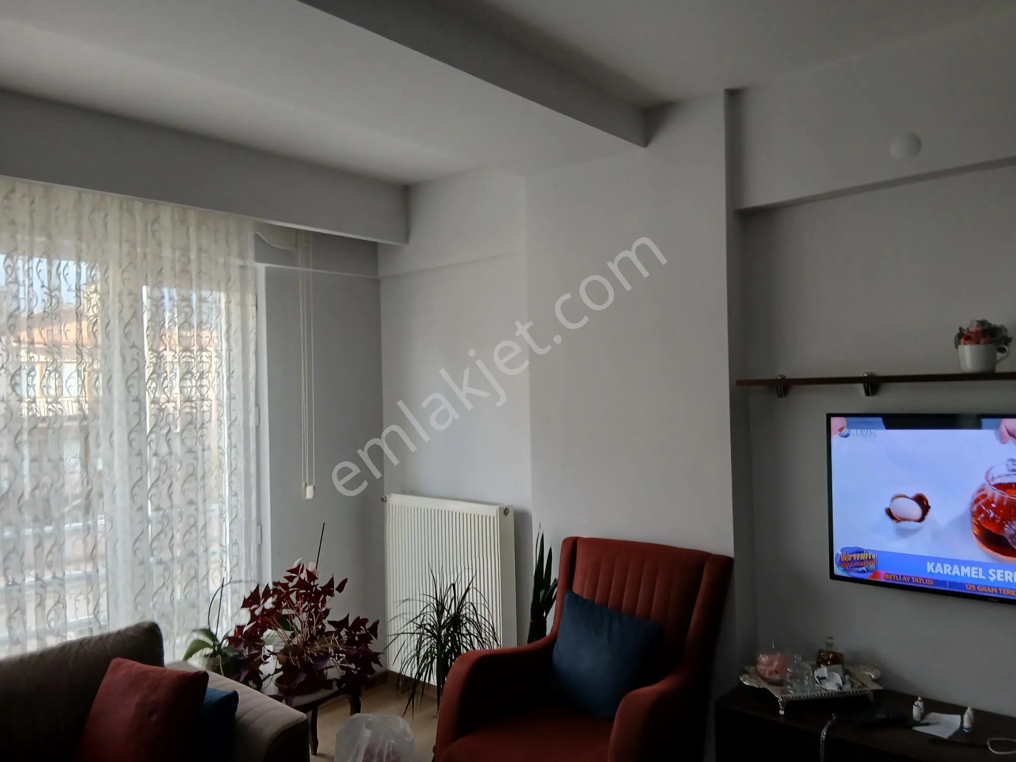 Satlık Ara Kat 3+1 Daire