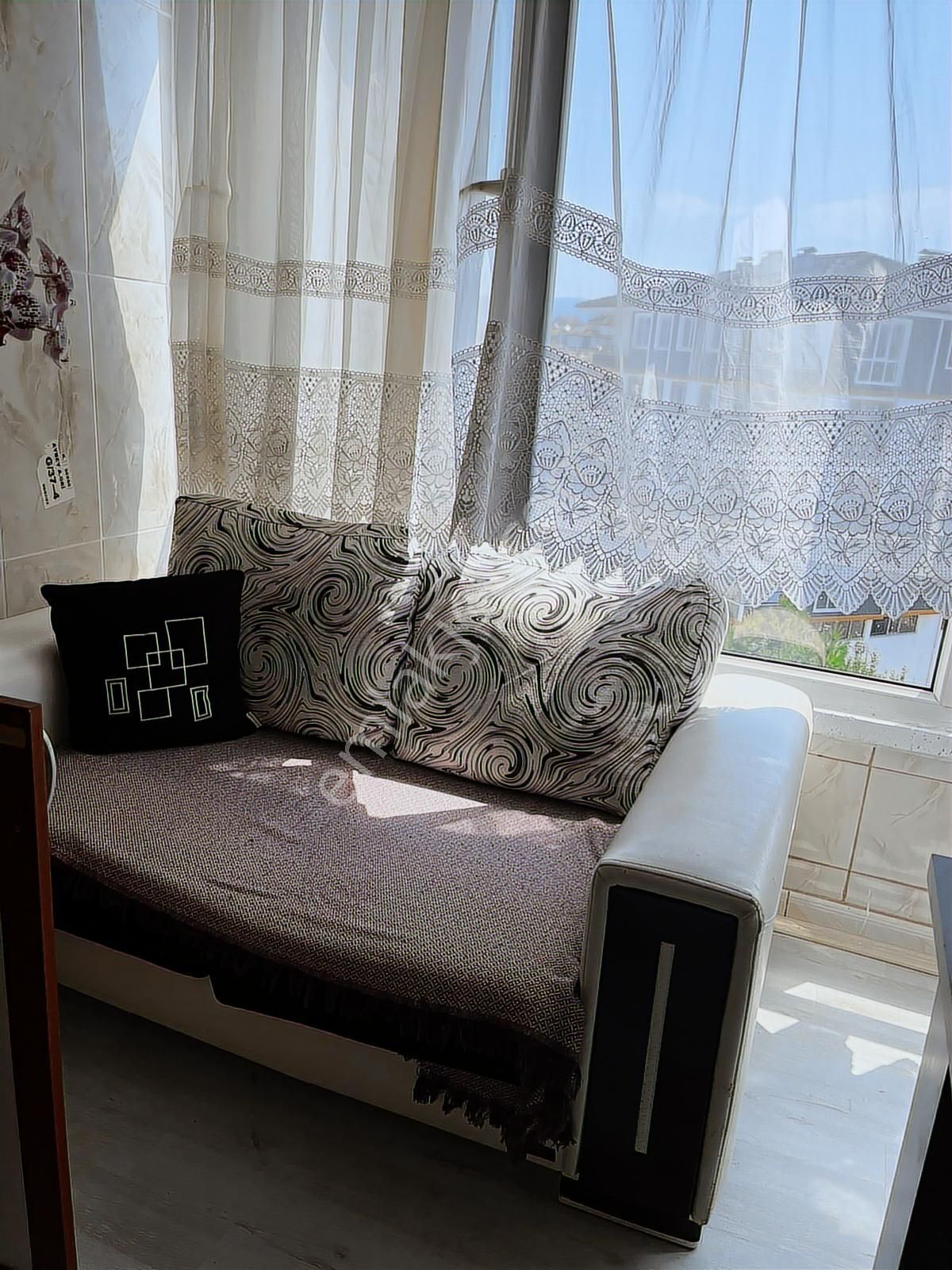 Kastamonu Emlak Gayrimenkulden Kiralık Hastane Yakını Eşyalı 3+1