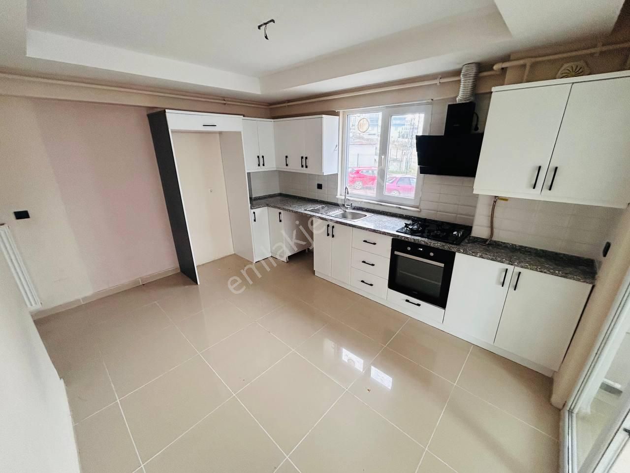 Atakumda Site İçinde Satılık 3+1 Daire - Görsel 4