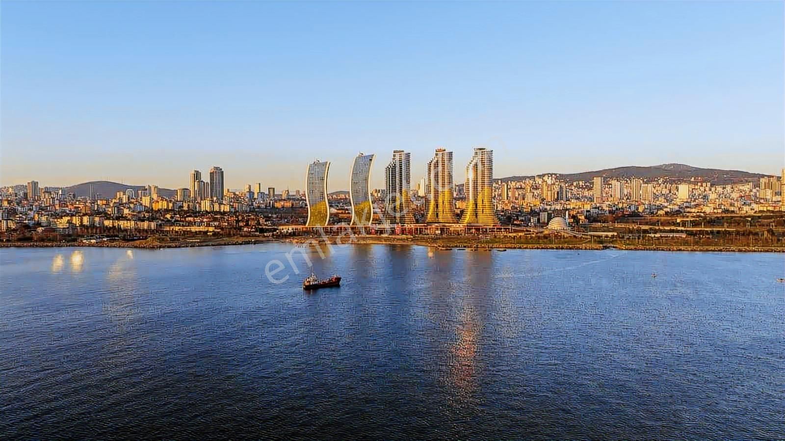 İstmarina Satılık Boş 1+0 Deniz Manzaralı Balkonlu Home Ofis - Görsel 14