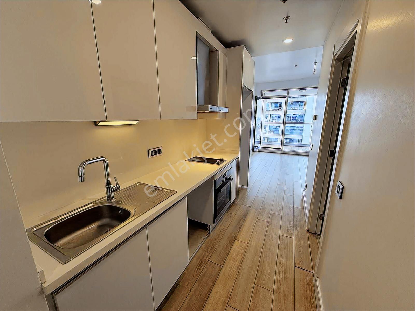 İstmarina Satılık Boş 1+0 Deniz Manzaralı Balkonlu Home Ofis - Görsel 20