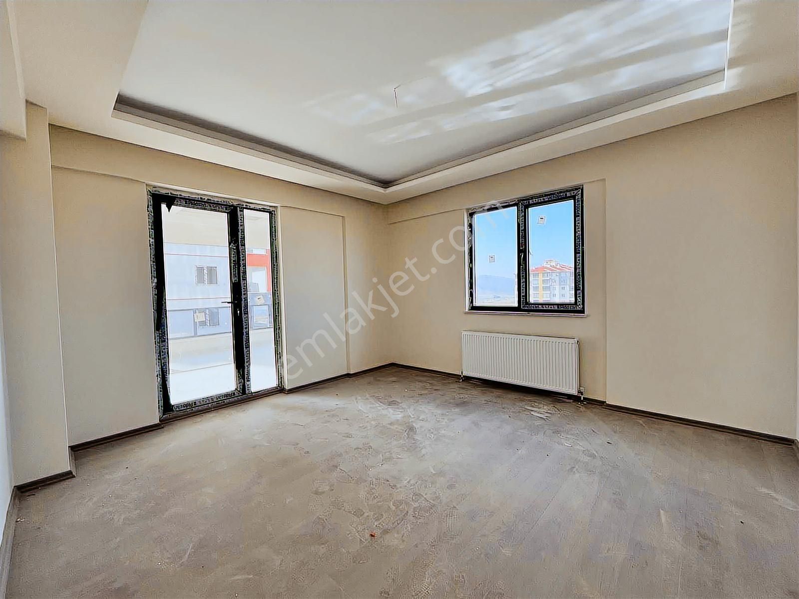 Şehitlik Mahallesinin Reçep Usta Karşıs En Prestijli 4+1 Dairesi - Görsel 5