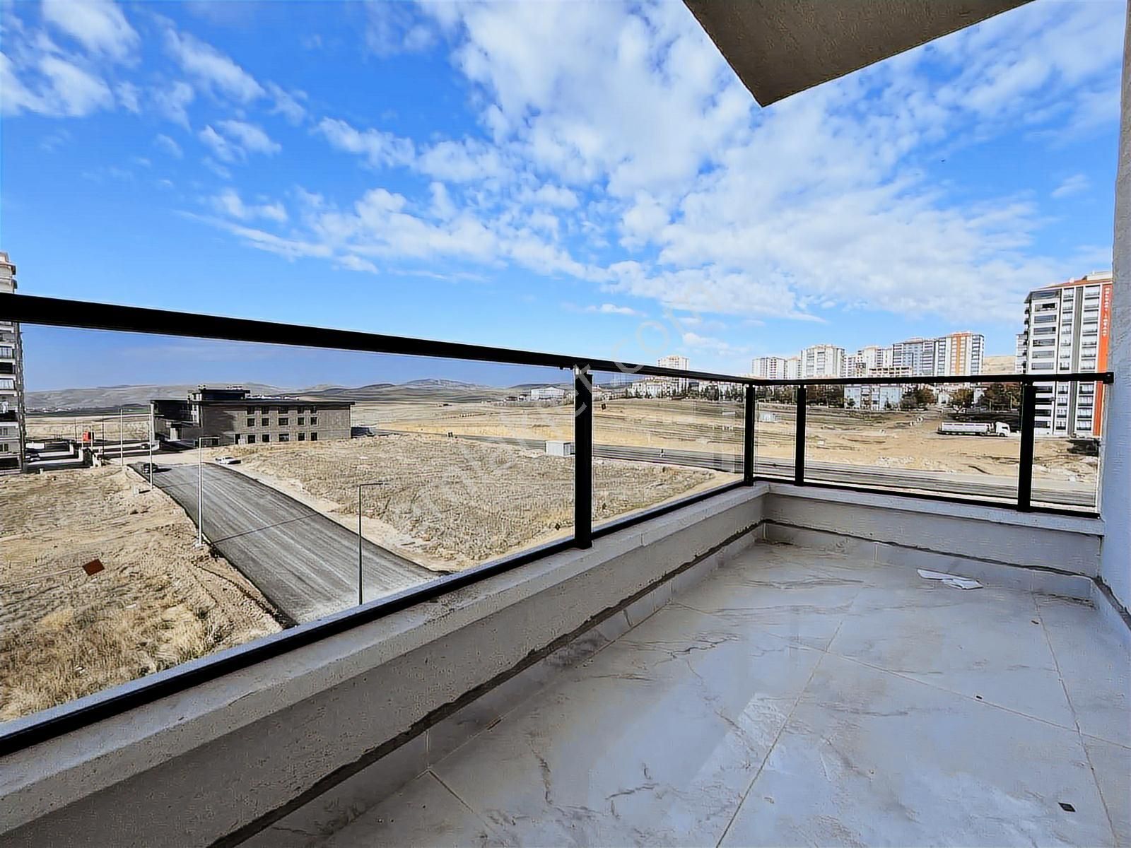 Şehitlik Mahallesinin Reçep Usta Karşıs En Prestijli 4+1 Dairesi - Görsel 6