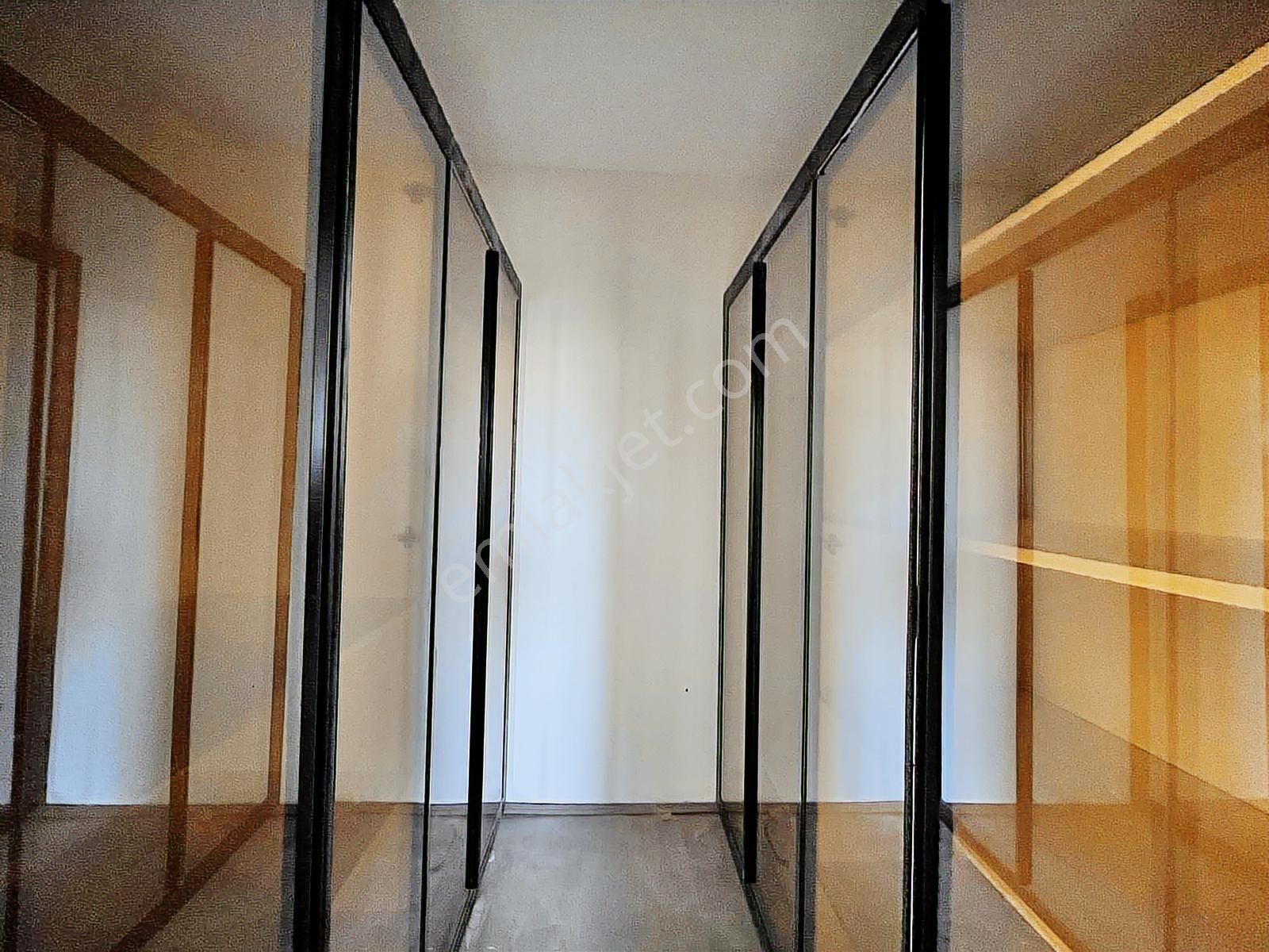 Şehitlik Mahallesinin Reçep Usta Karşıs En Prestijli 4+1 Dairesi - Görsel 7