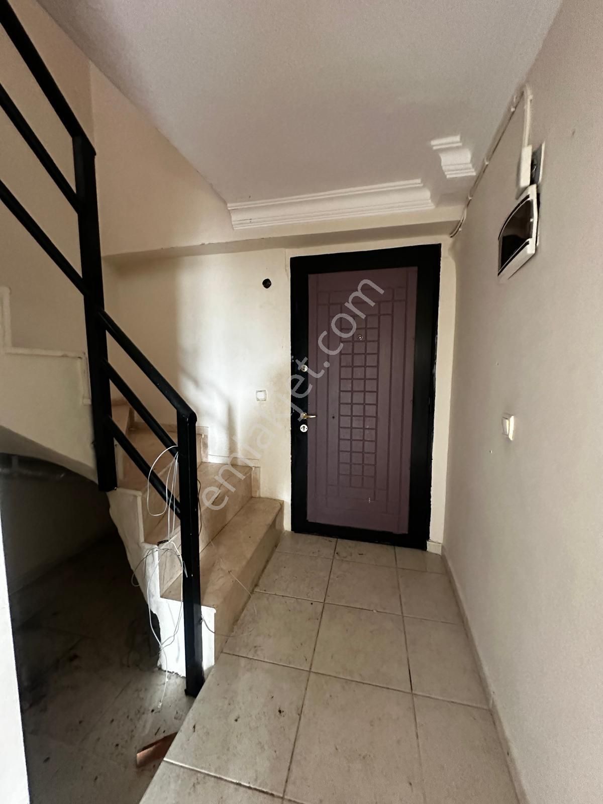 Kuşadası Hacıfeyzullah 3. Kat 3+1 Çatı Dubleks - Görsel 15