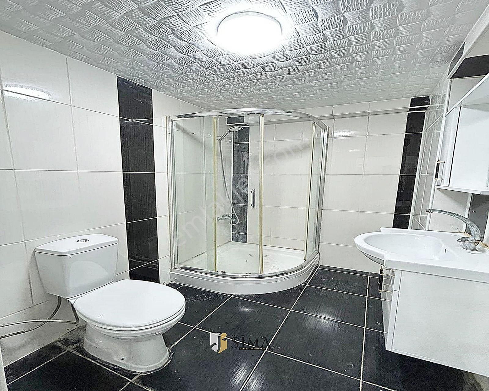 Metrobüse Yakın Ultra Lüks Genişm2 2+1 Arakat Daire! - Görsel 14