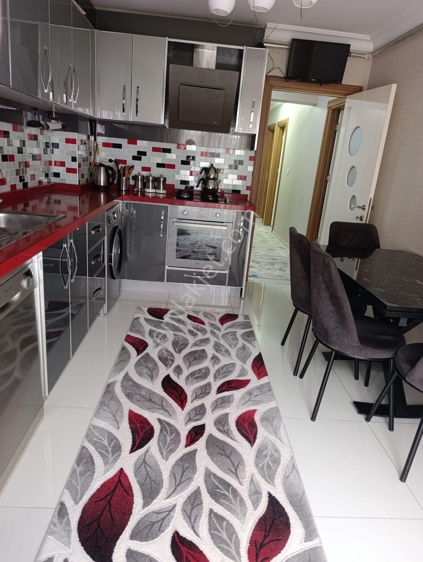 Remax Advantage'den Bağlaraltında Muhteşem Konumda Satılık Daire - Görsel 18