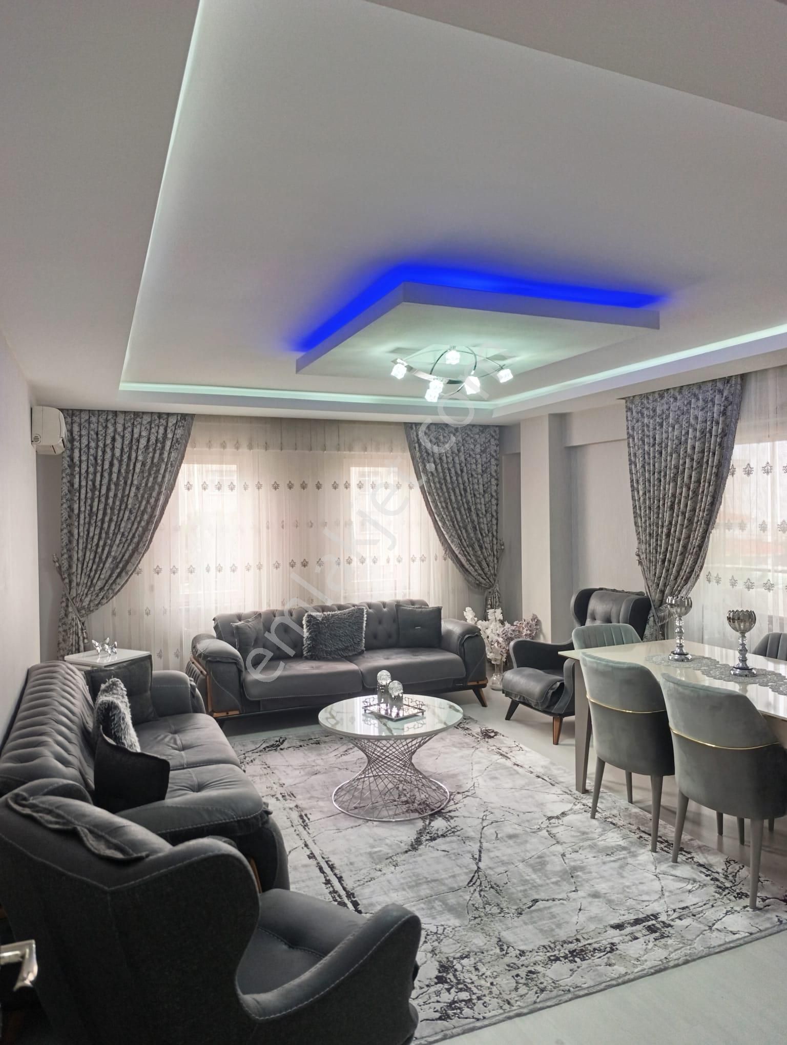 Remax Advantage'den Bağlaraltında Muhteşem Konumda Satılık Daire