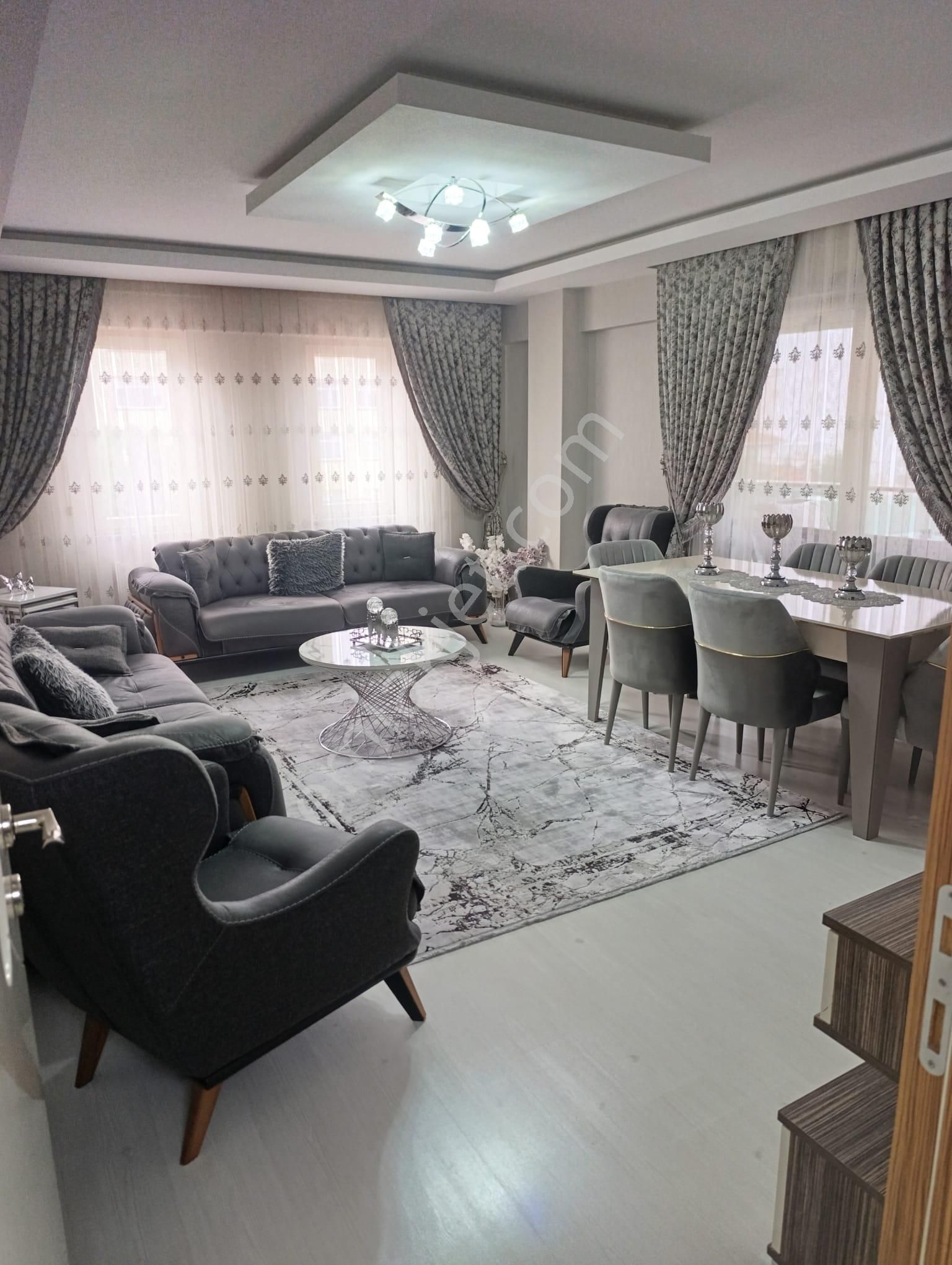 Remax Advantage'den Bağlaraltında Muhteşem Konumda Satılık Daire - Görsel 13