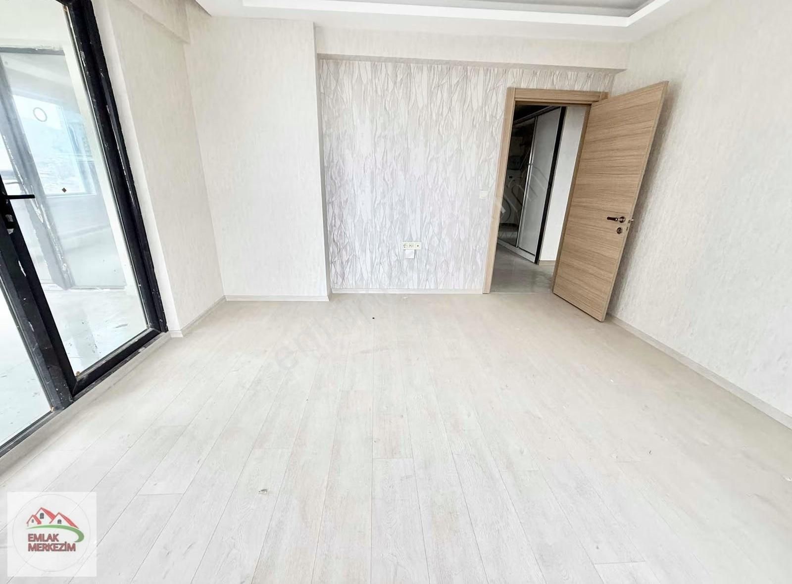 Emlak Merkezim'den Ulubey'de M.akif Ersoy Cad.üstü 3+1 Lüx Daire - Görsel 2