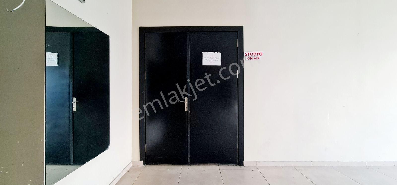 Hamza Yerlikaya Bulvarının Ortasında 16m. Cephe/tek Kat Showroom - Görsel 4
