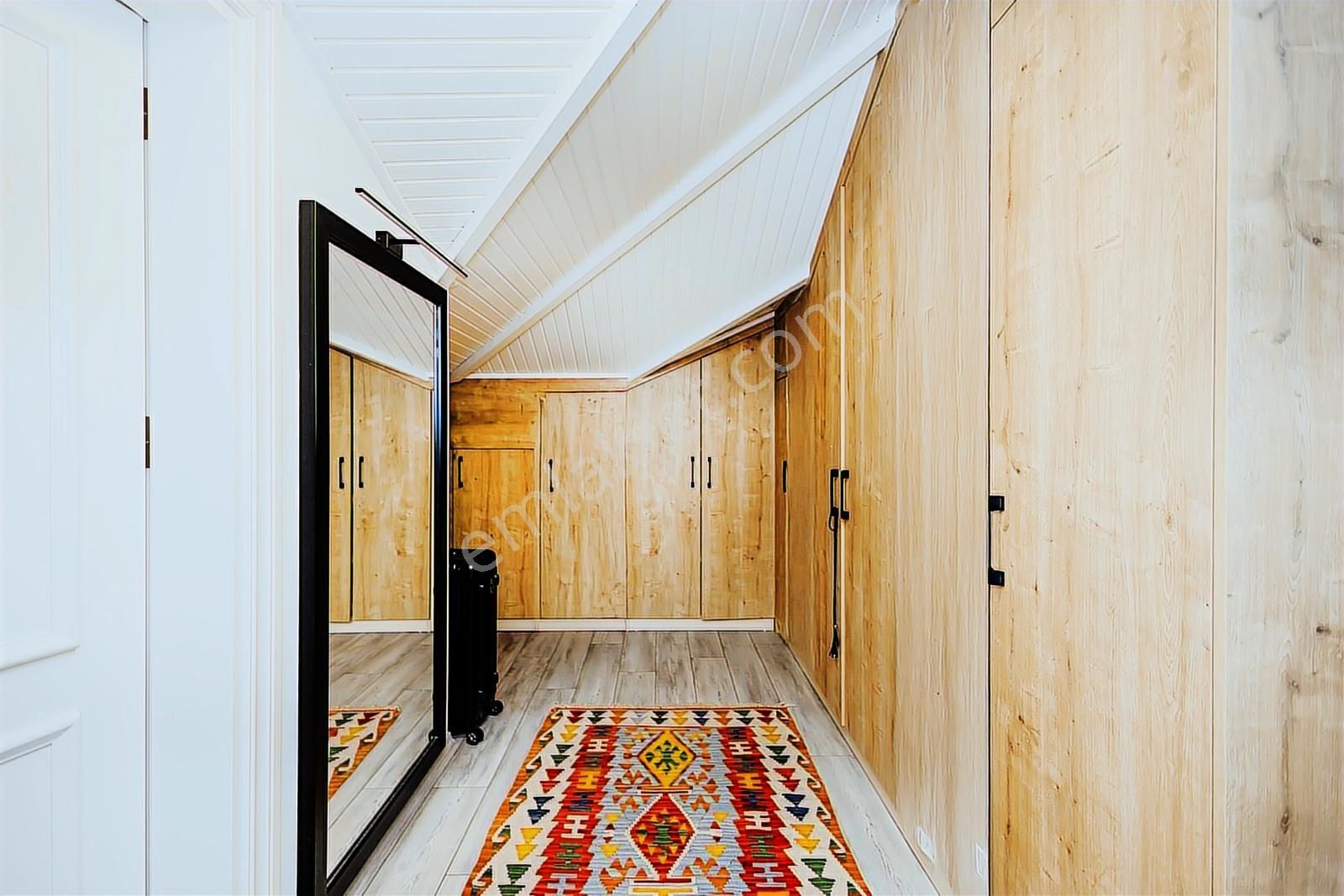 Alanya Oba 3+2 Full Lüks Eşyalı 865m2 Müstakil Deniiz Manzaralıı - Görsel 8