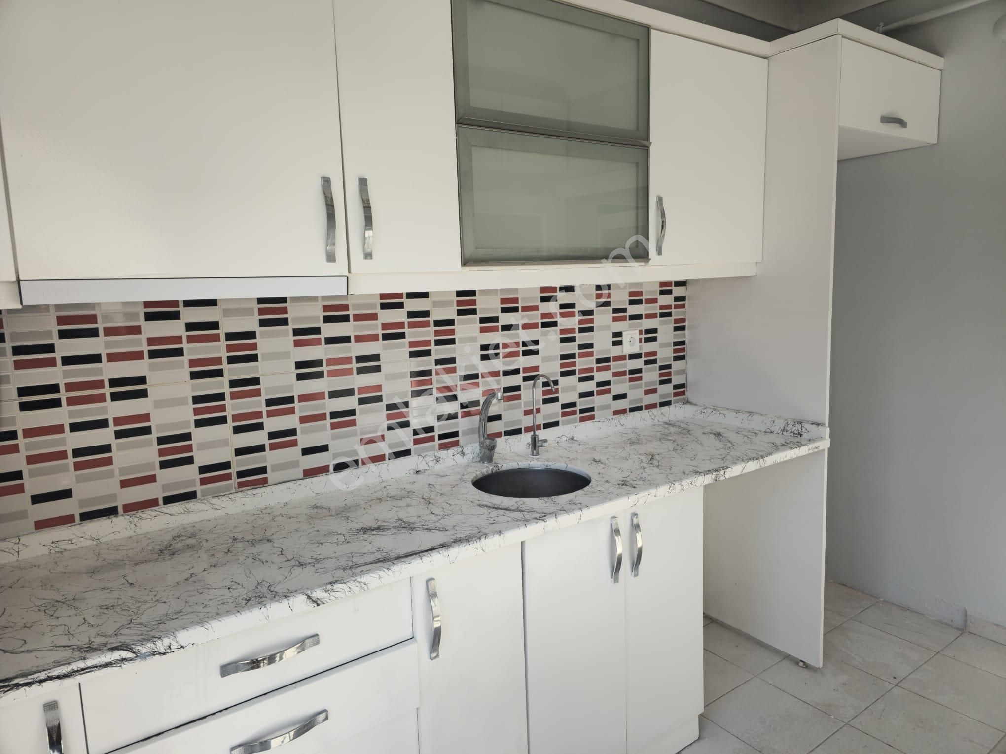 Çorlu-tahtalı Cami Karşısı Hıdırağa Mah.satılık Ara Kat 2+1 Daire - Görsel 3