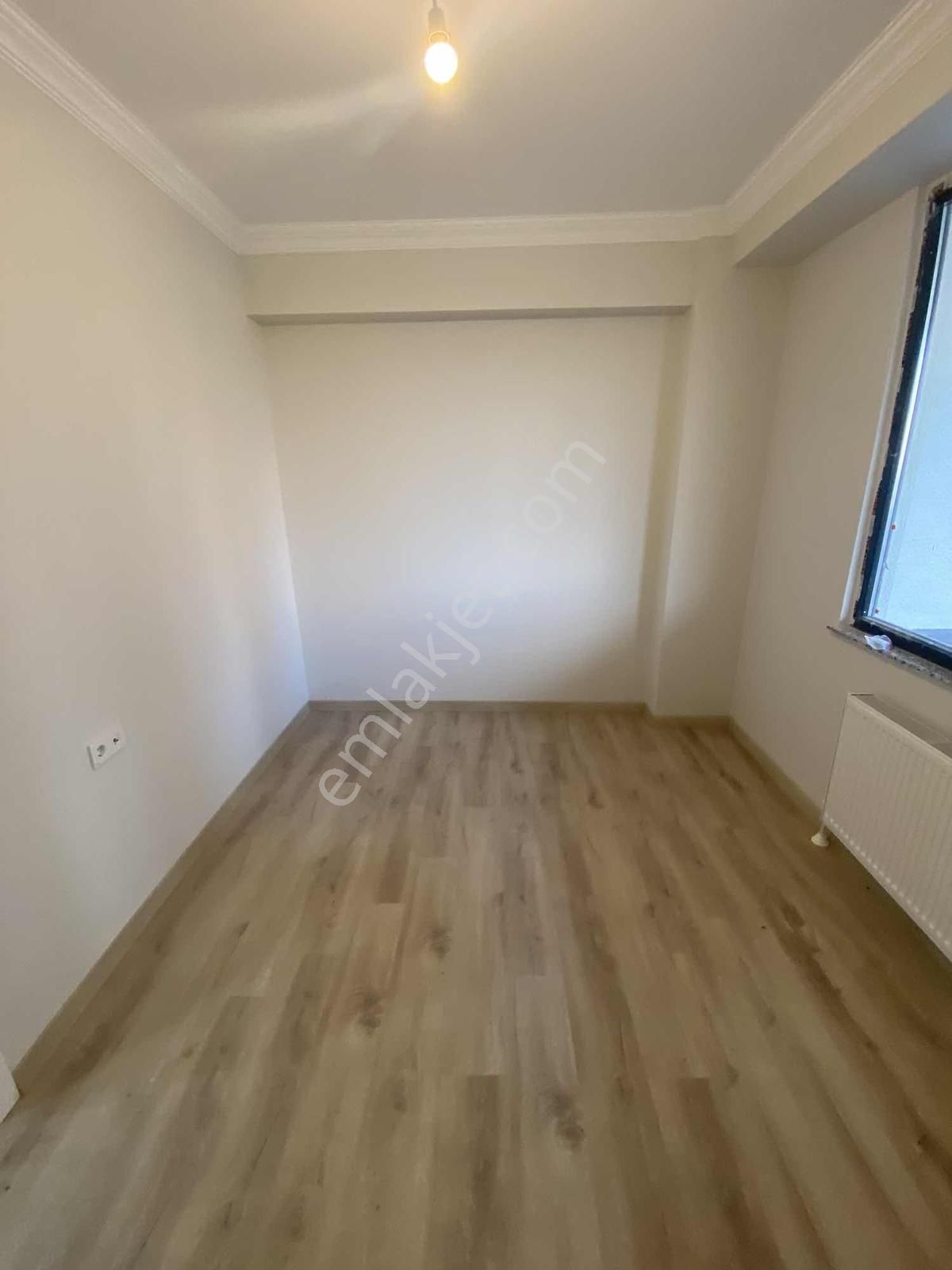 Çobançeşme Mah. Site İçi 1+1 Ayrı Mutfak Satılık Daire - Görsel 2