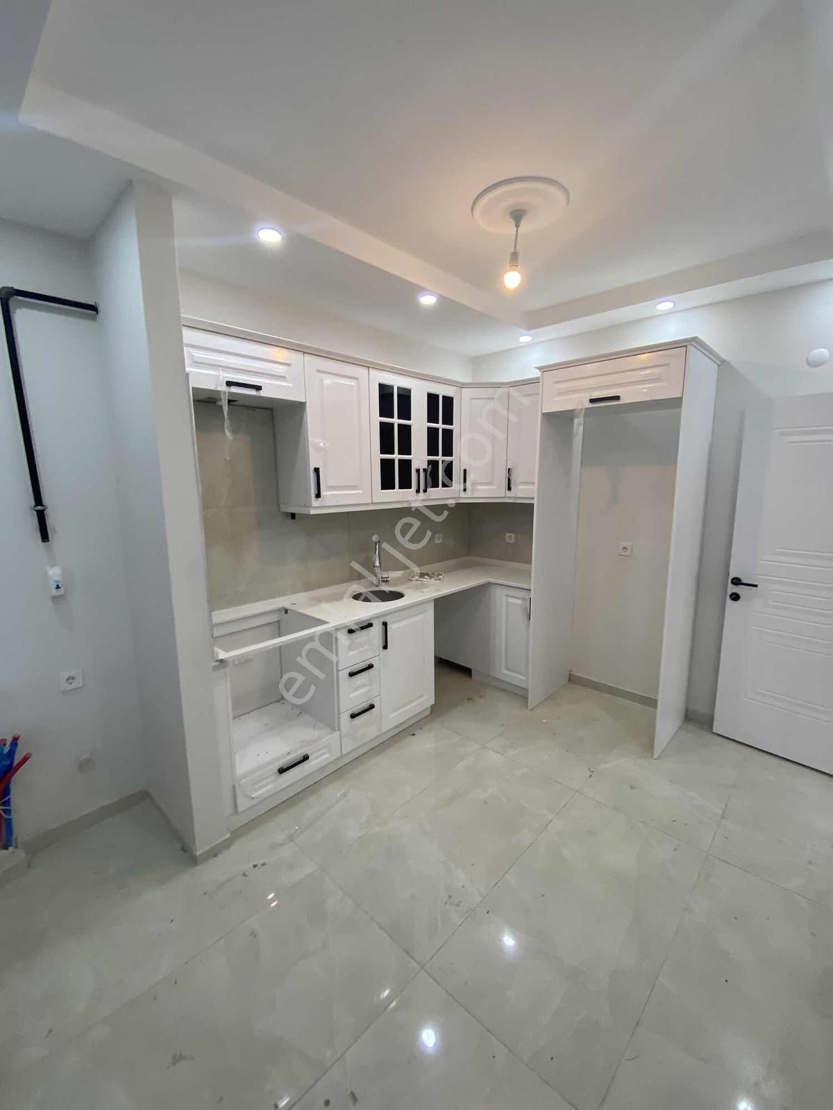 Çobançeşme Mah. Site İçi 1+1 Ayrı Mutfak Satılık Daire - Görsel 16