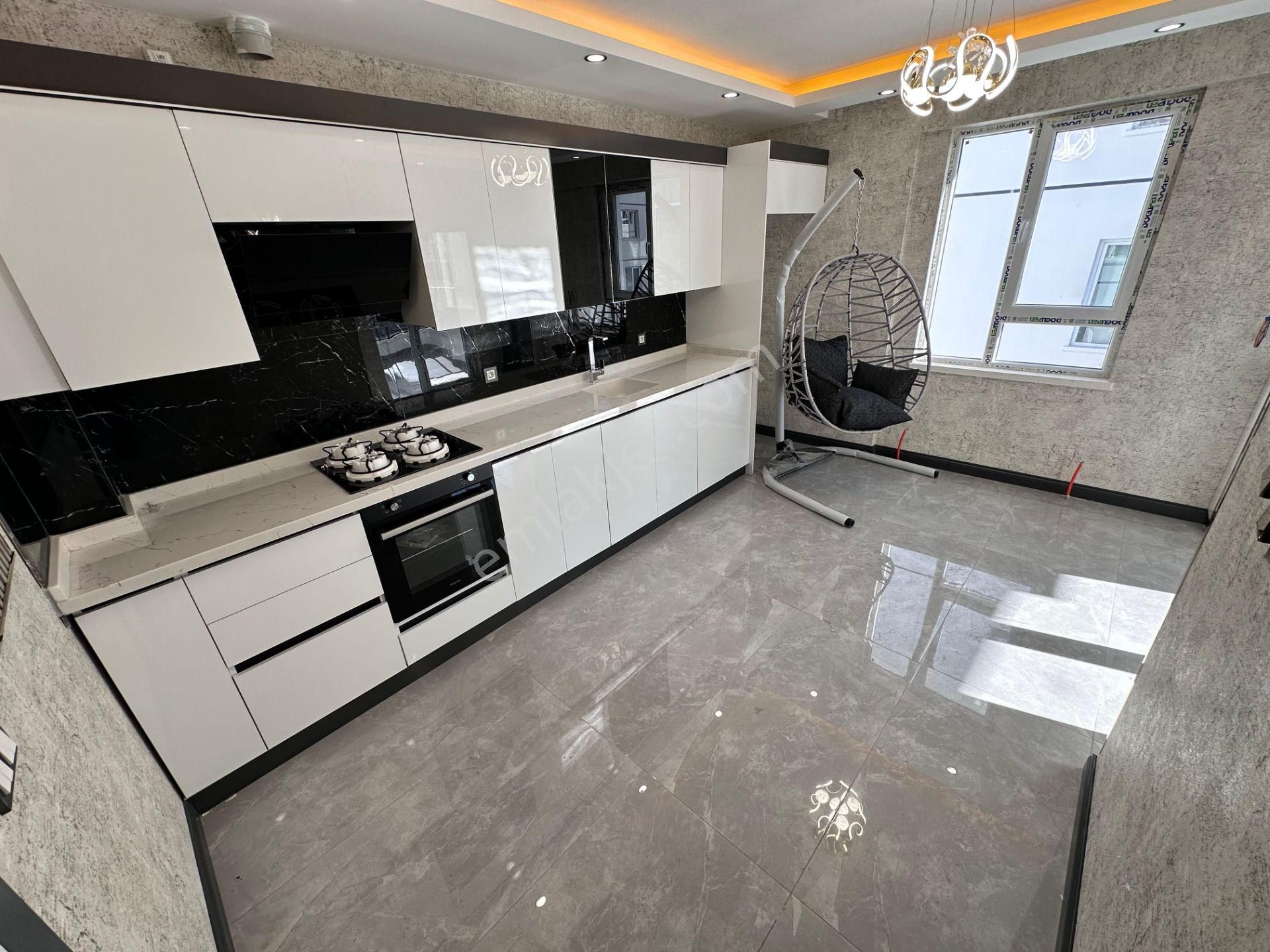 Keçiören De Cadde Üzeri Şehir Ve Botanik Park Manzaralı 3+1 - Görsel 25