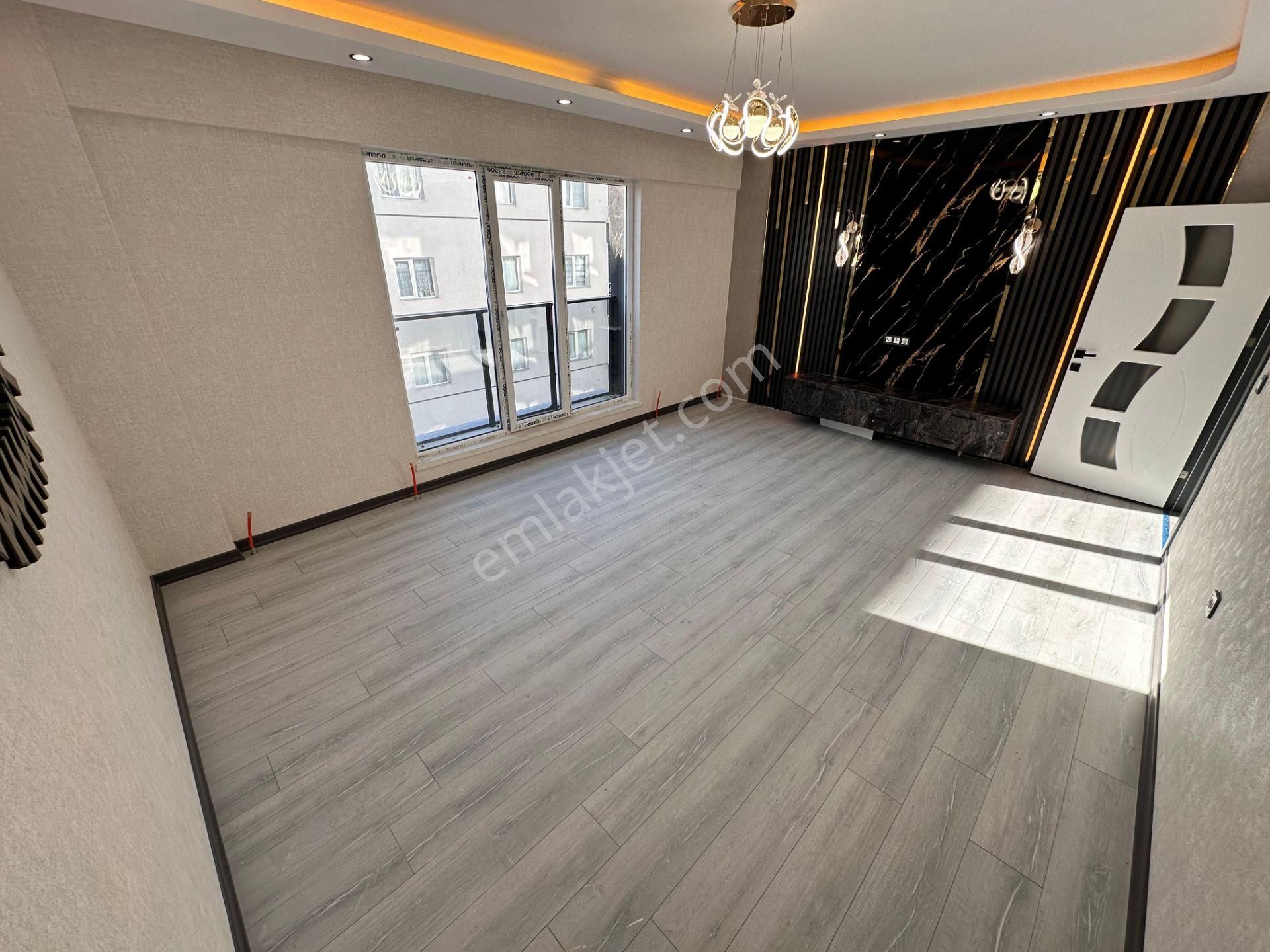 Keçiören De Cadde Üzeri Şehir Ve Botanik Park Manzaralı 3+1 - Görsel 4