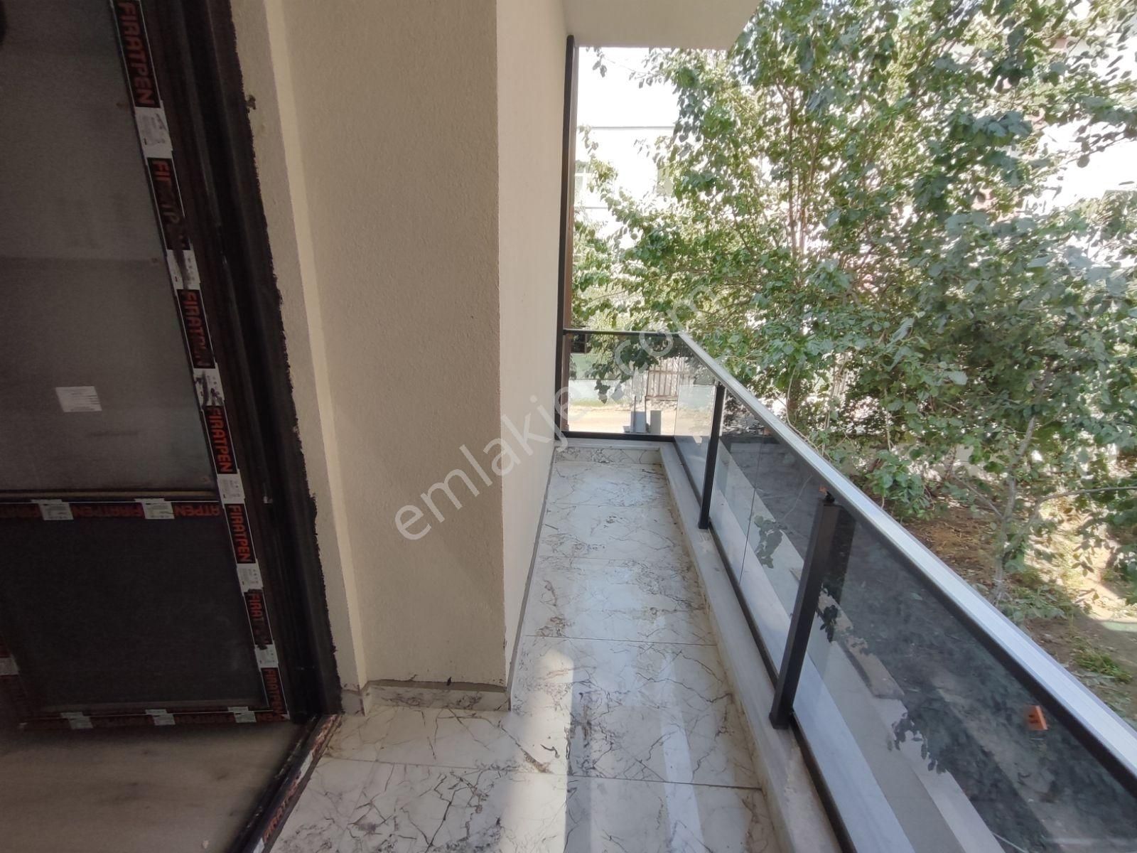 Nudratiye'de Emsalsiz Ayrı Mutfak 1+1 Fırsat Daire - Görsel 8