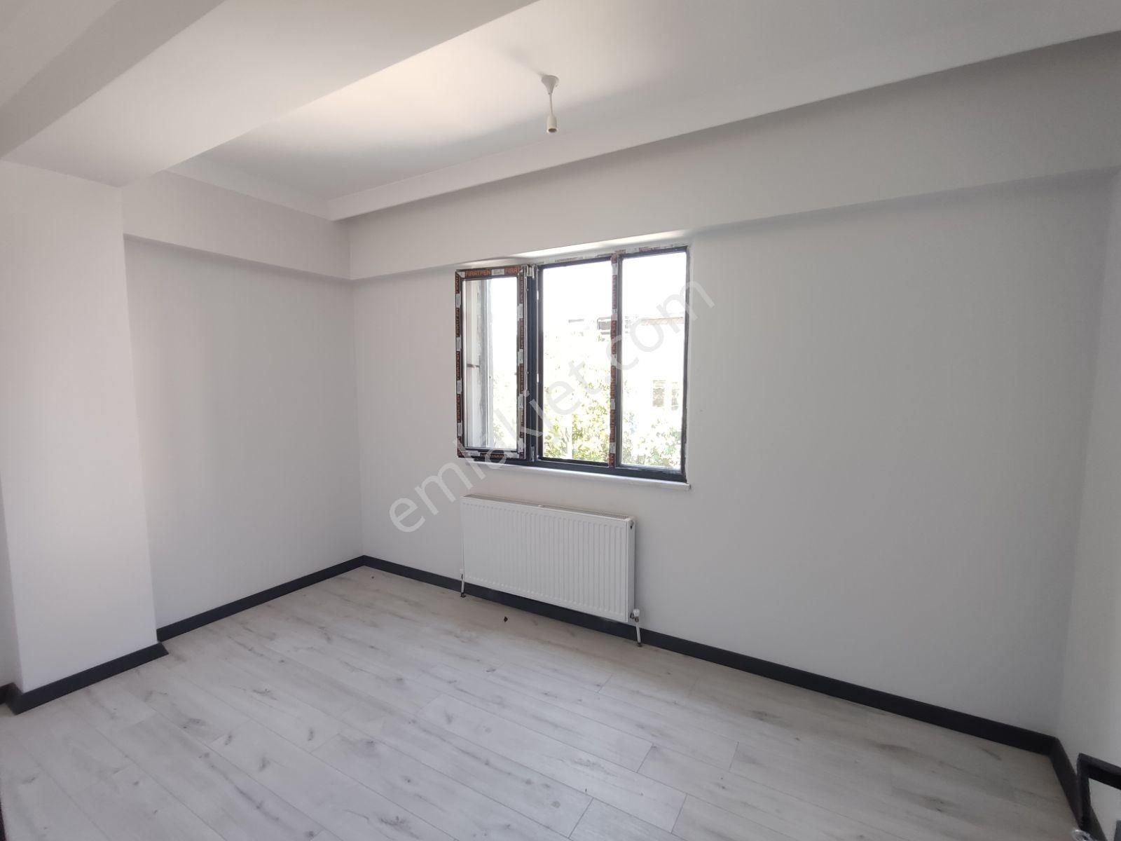 Nudratiye'de Emsalsiz Ayrı Mutfak 1+1 Fırsat Daire - Görsel 7