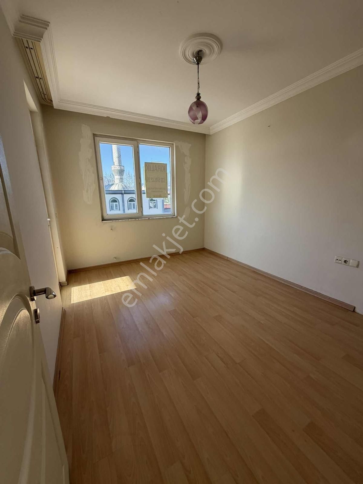 Ünsal Mahallesinde 2+1 100 M² Kat:2 Kiralık Daire - Görsel 19