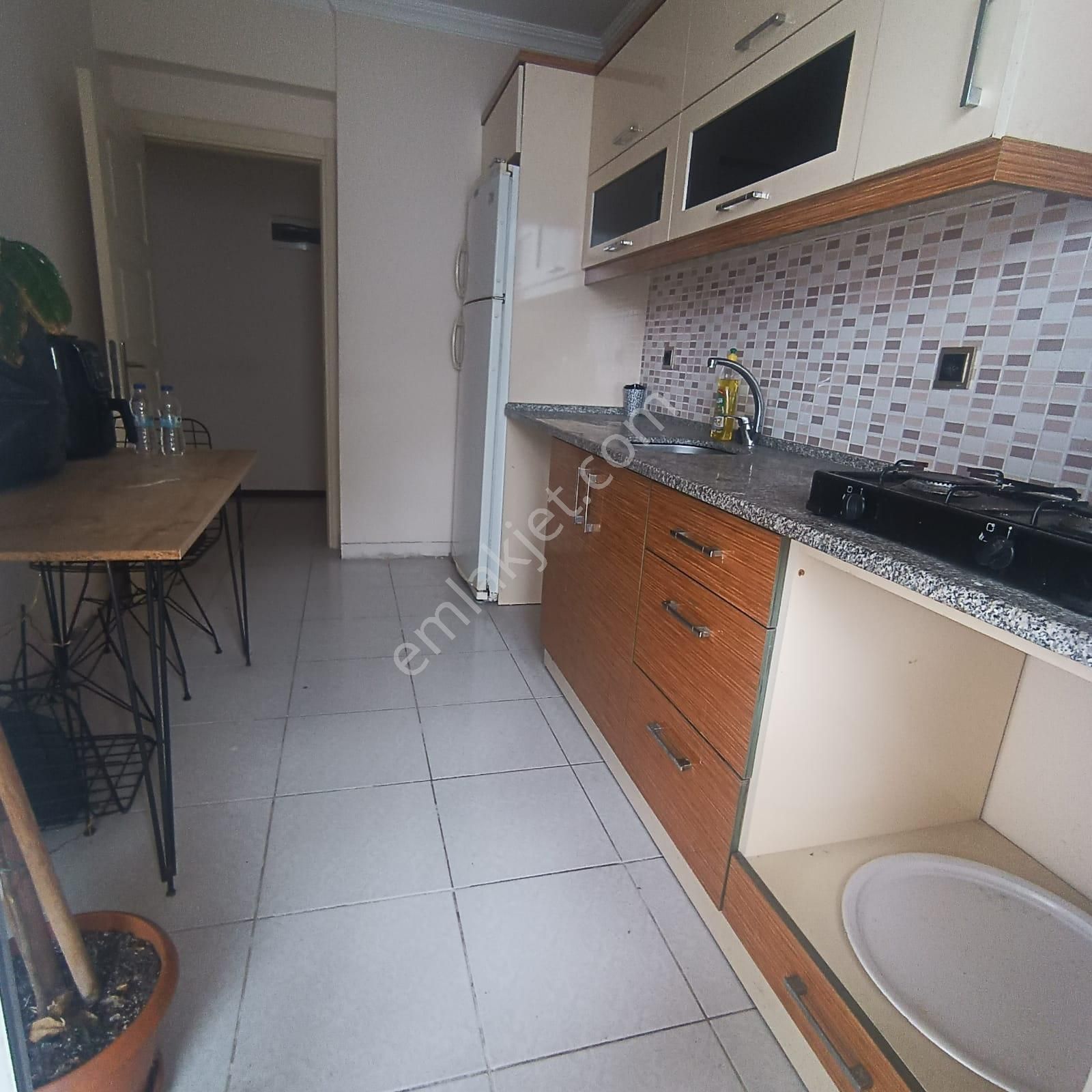 Çorlu Şeyhsinan Mahalesinde Satılık 2+1 Ara Kat 12 Yılık İskanlı - Görsel 15