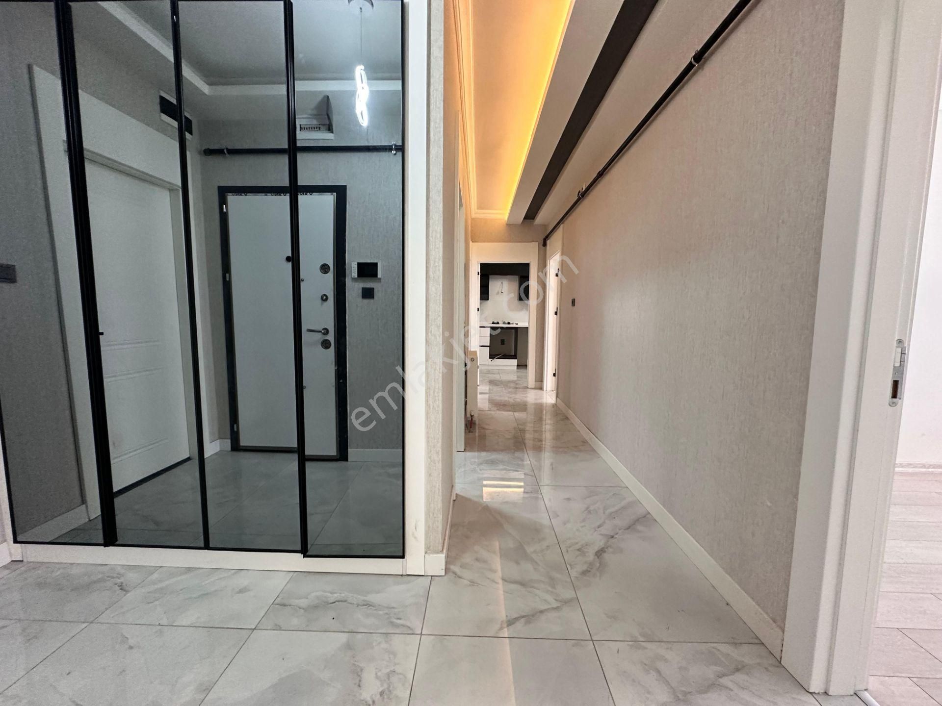 Özçelikler 'den Bölgenin En Uygun En Geniş En İyi 3+1 Dairesi - Görsel 6