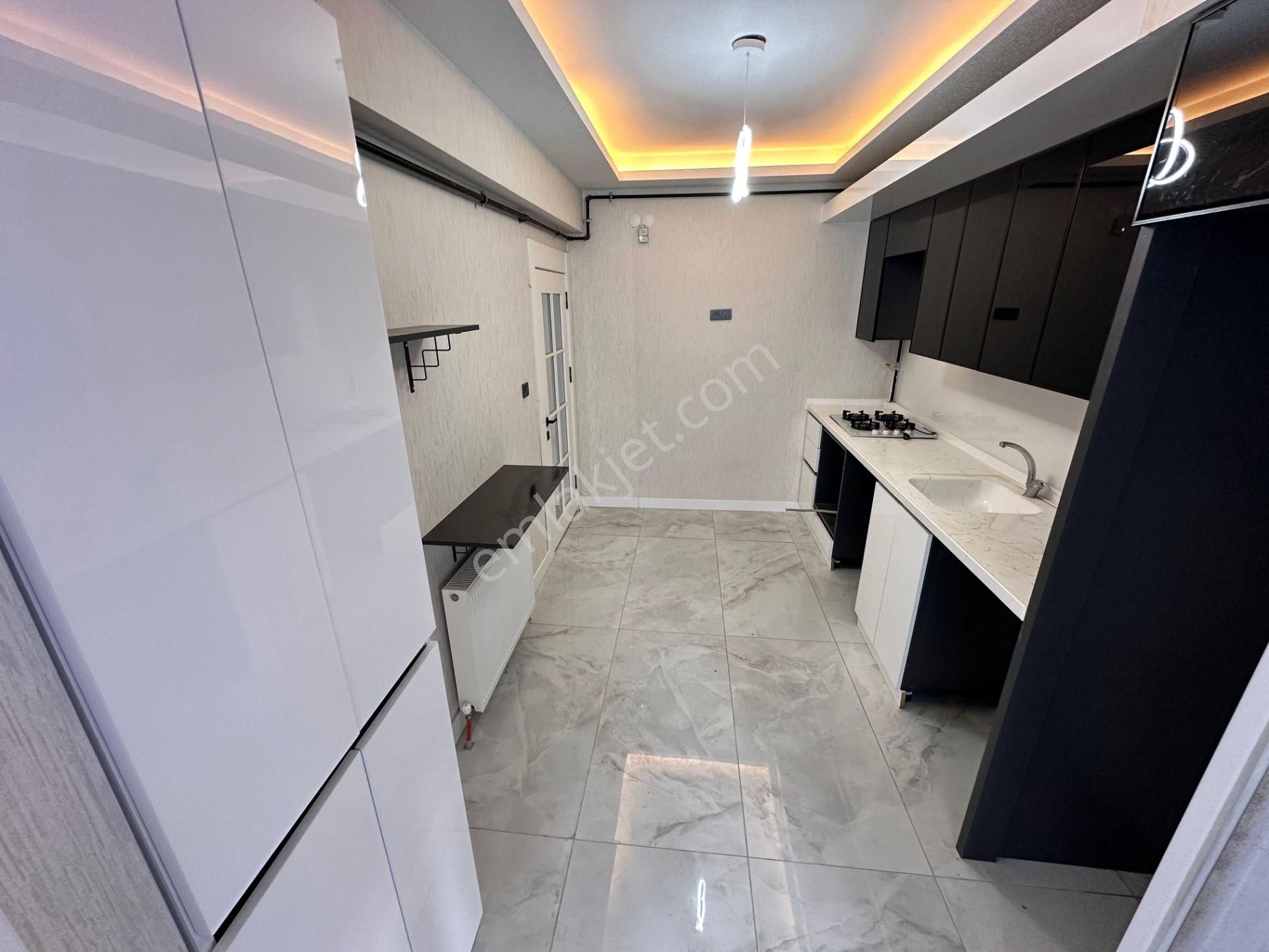 Özçelikler 'den Bölgenin En Uygun En Geniş En İyi 3+1 Dairesi - Görsel 25