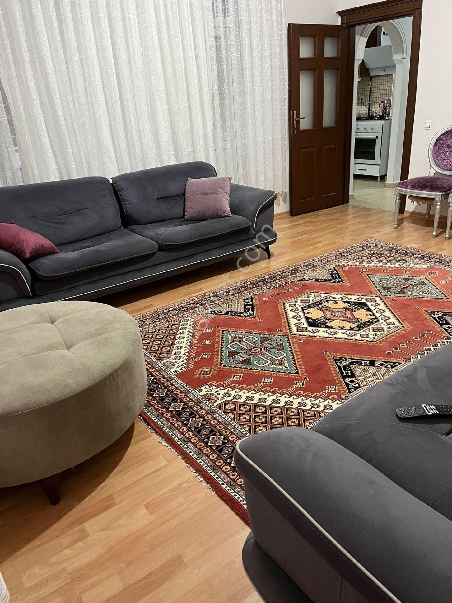 Molla Yusufda Ara Kat 3+1 Satılık - Görsel 3