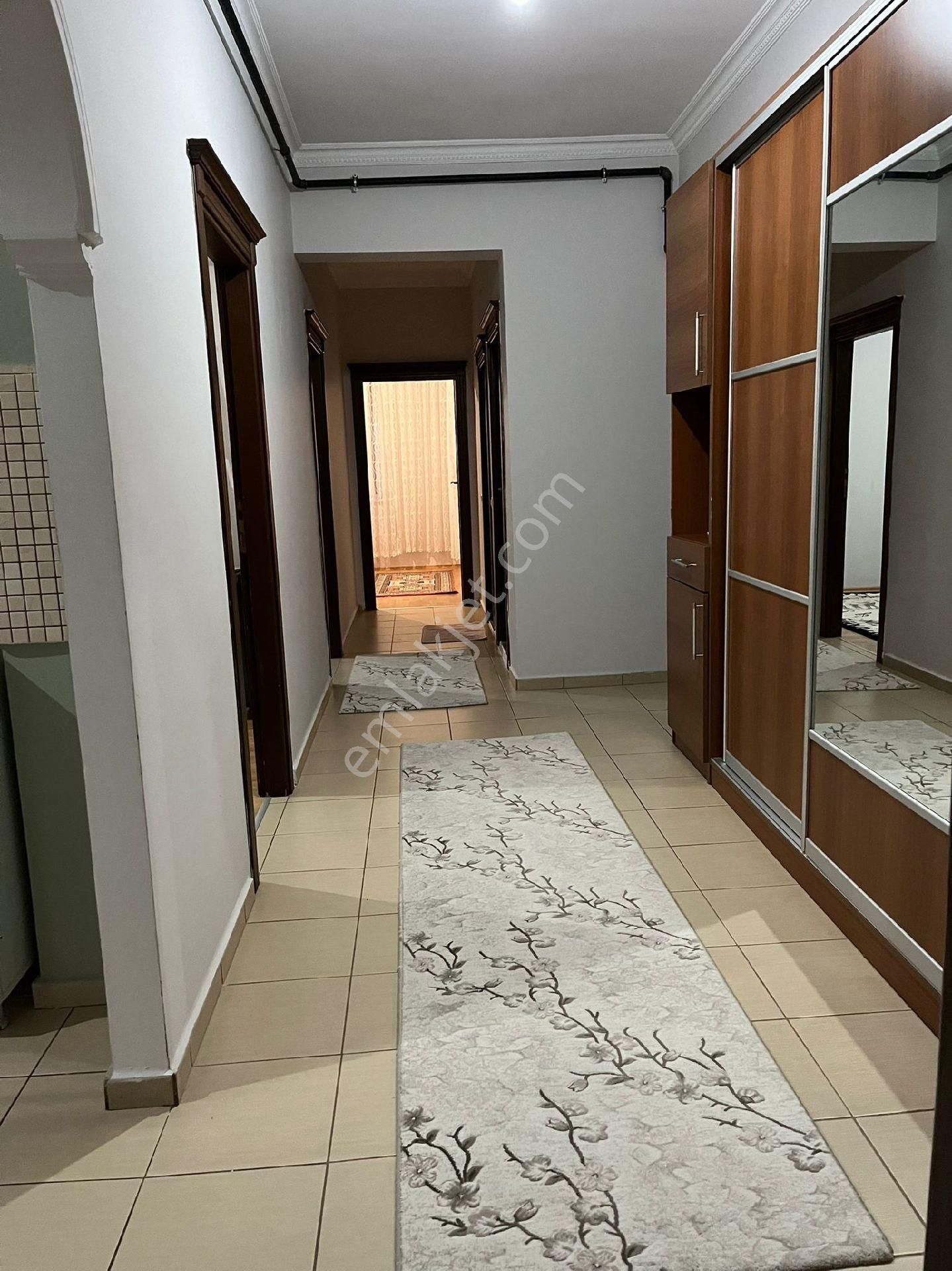 Molla Yusufda Ara Kat 3+1 Satılık - Görsel 8