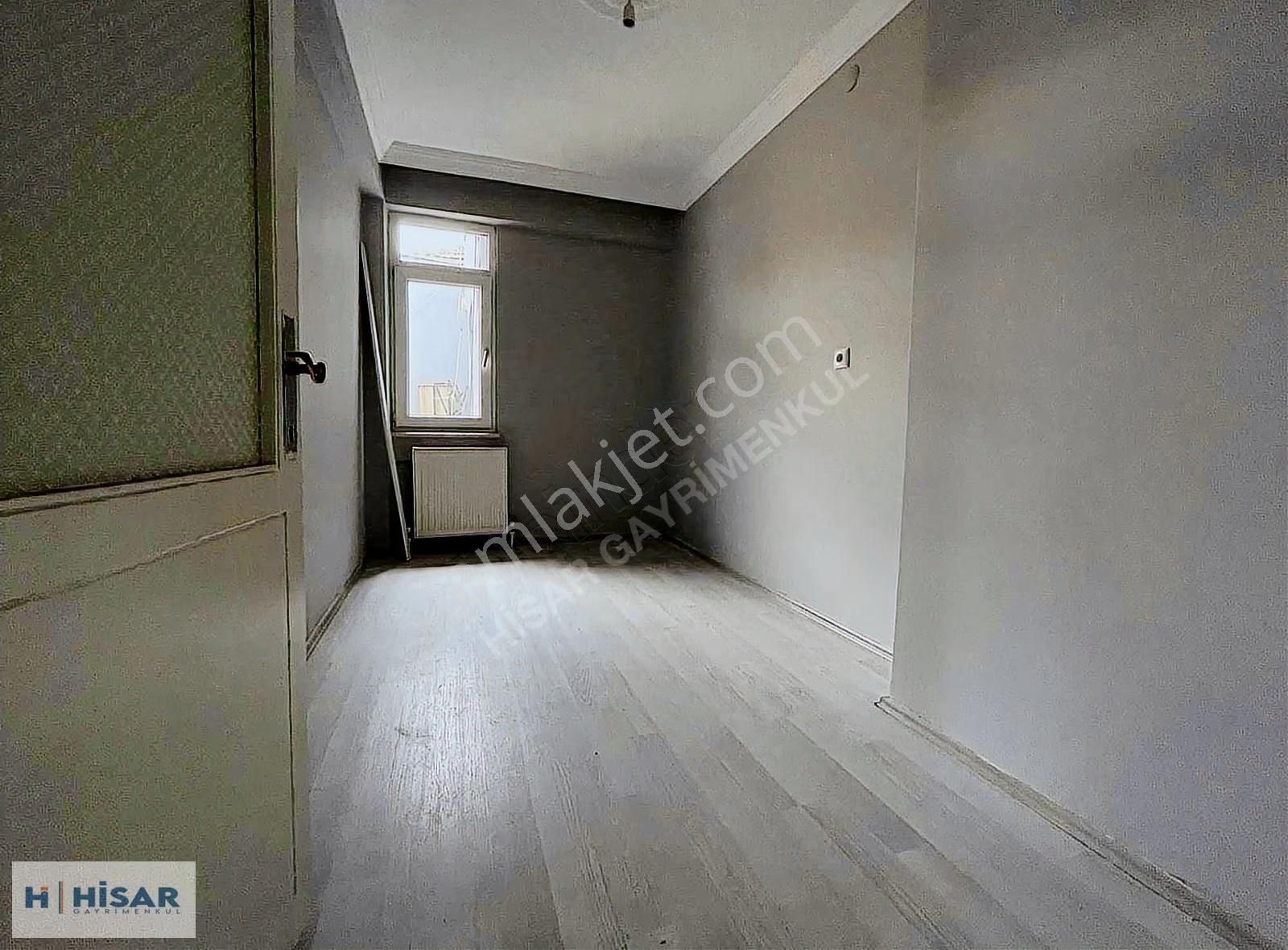 Hisar'dan Bulvara 3. Bina Geniş Teraslı İstersen Kiracılı Fırsat - Görsel 16