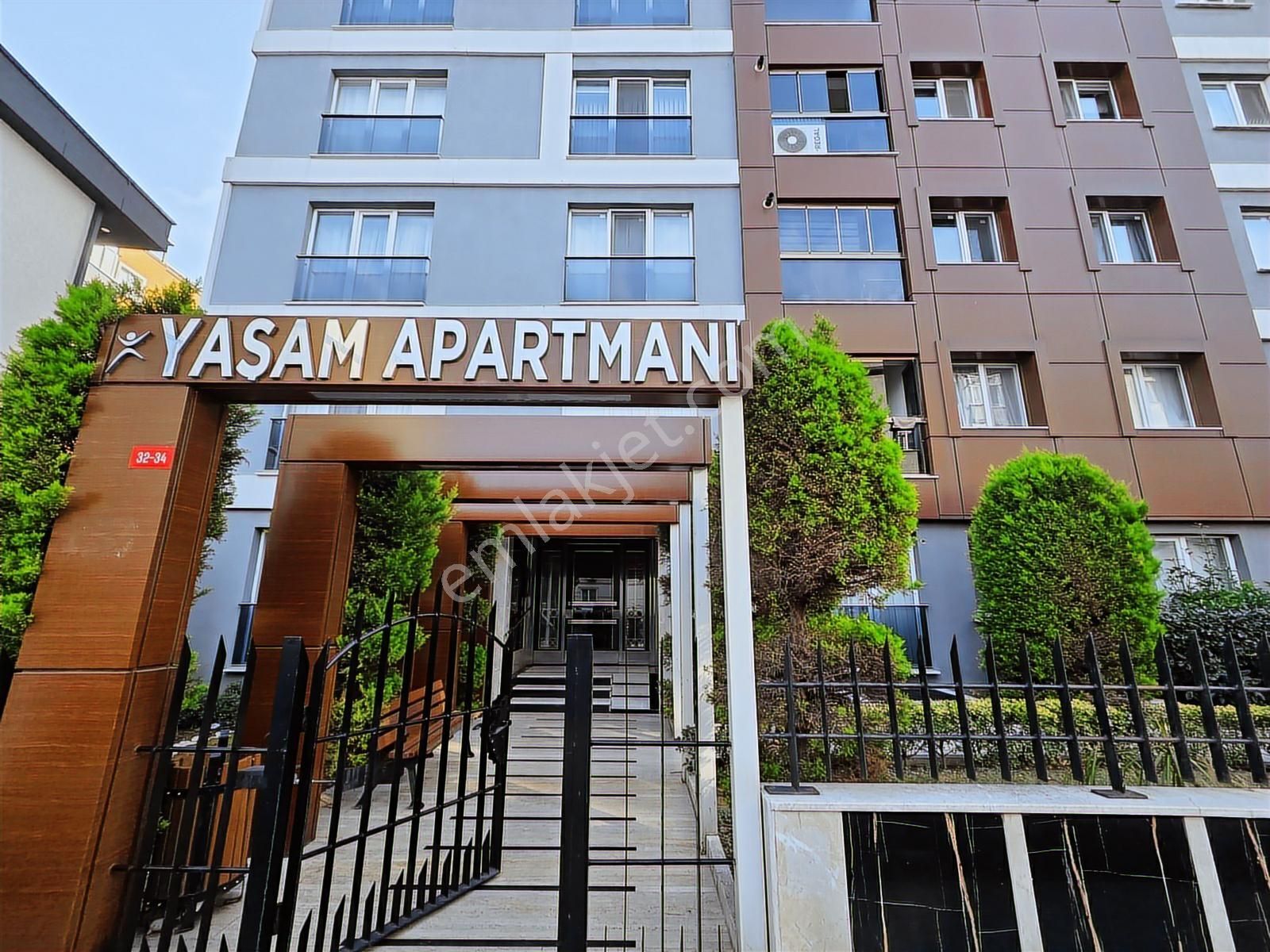 Küçükçekmece Cumhuriyet Mah Lüks Site'de, 3+1 Satılık Daire - Görsel 9