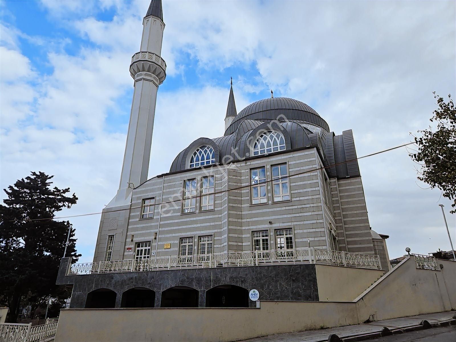 Küçükçekmece Cumhuriyet Mah Lüks Site'de, 3+1 Satılık Daire - Görsel 29