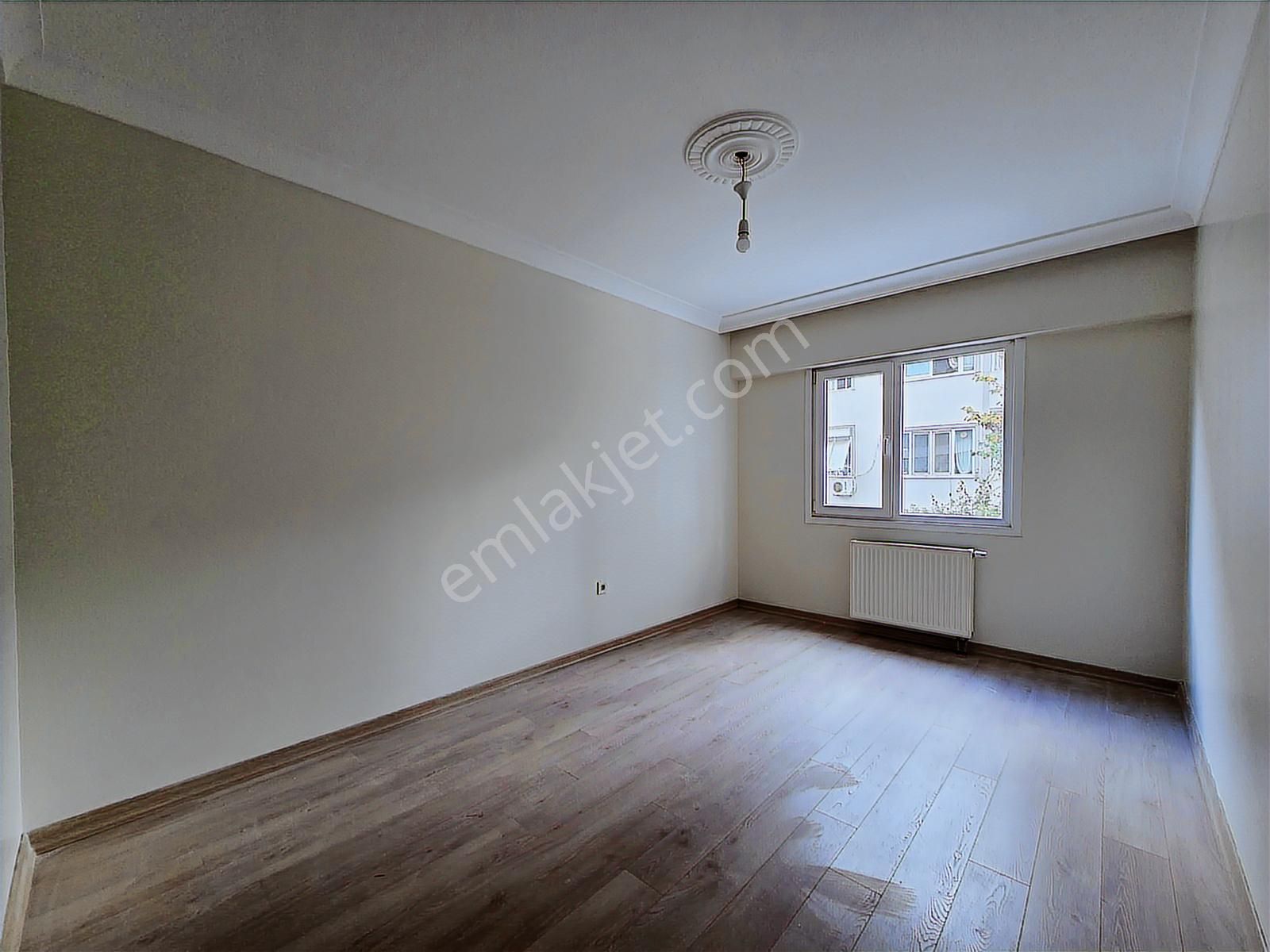 Küçükçekmece Cumhuriyet Mah Lüks Site'de, 3+1 Satılık Daire - Görsel 13