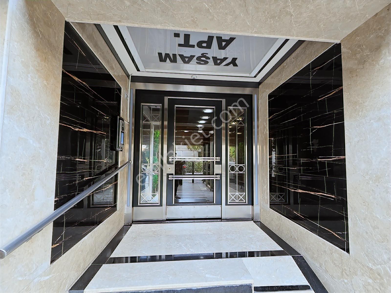 Küçükçekmece Cumhuriyet Mah Lüks Site'de, 3+1 Satılık Daire - Görsel 23