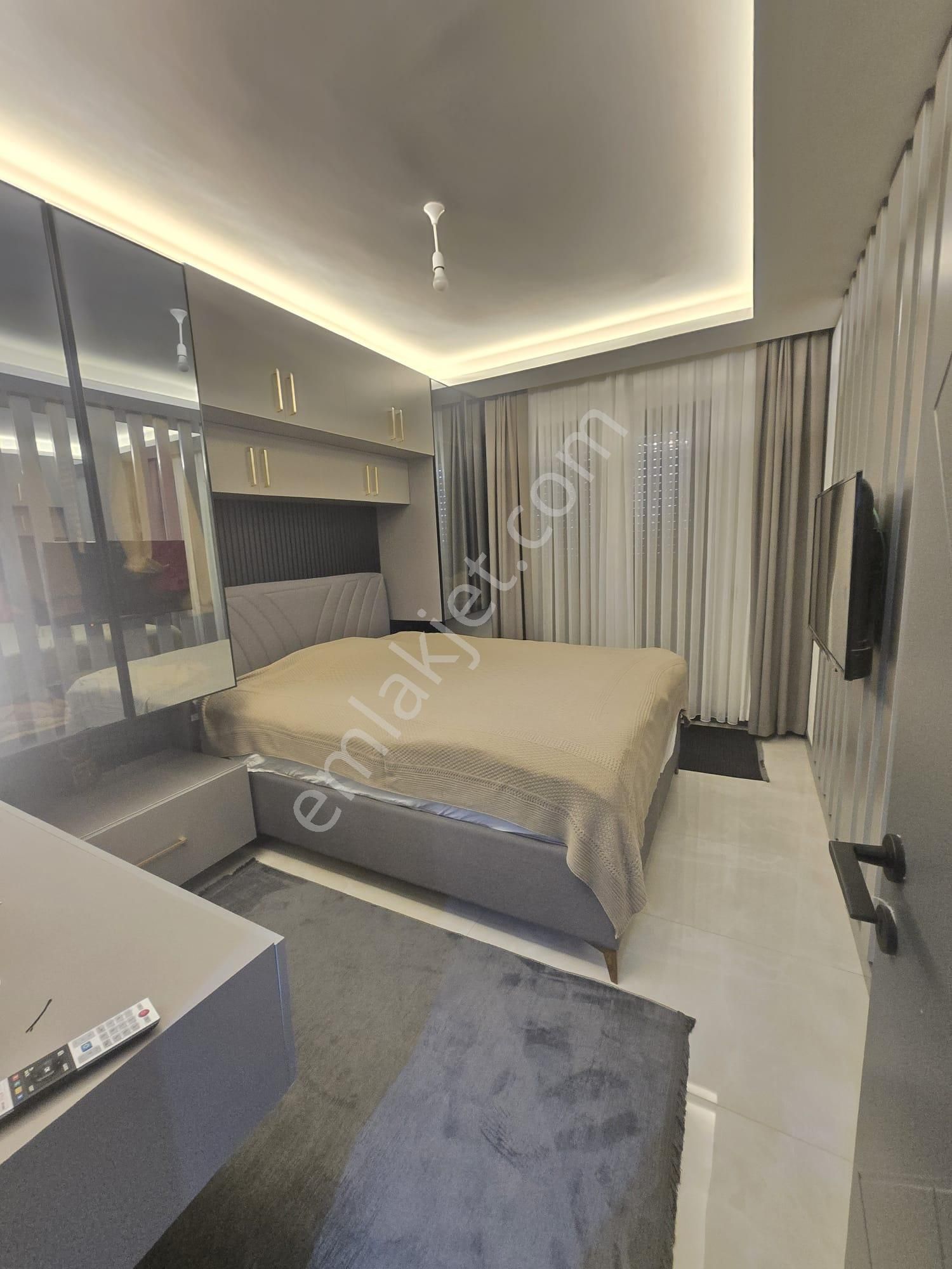 Davutlar Merkezde 2+1 Bahçe Katı Daire - Görsel 24