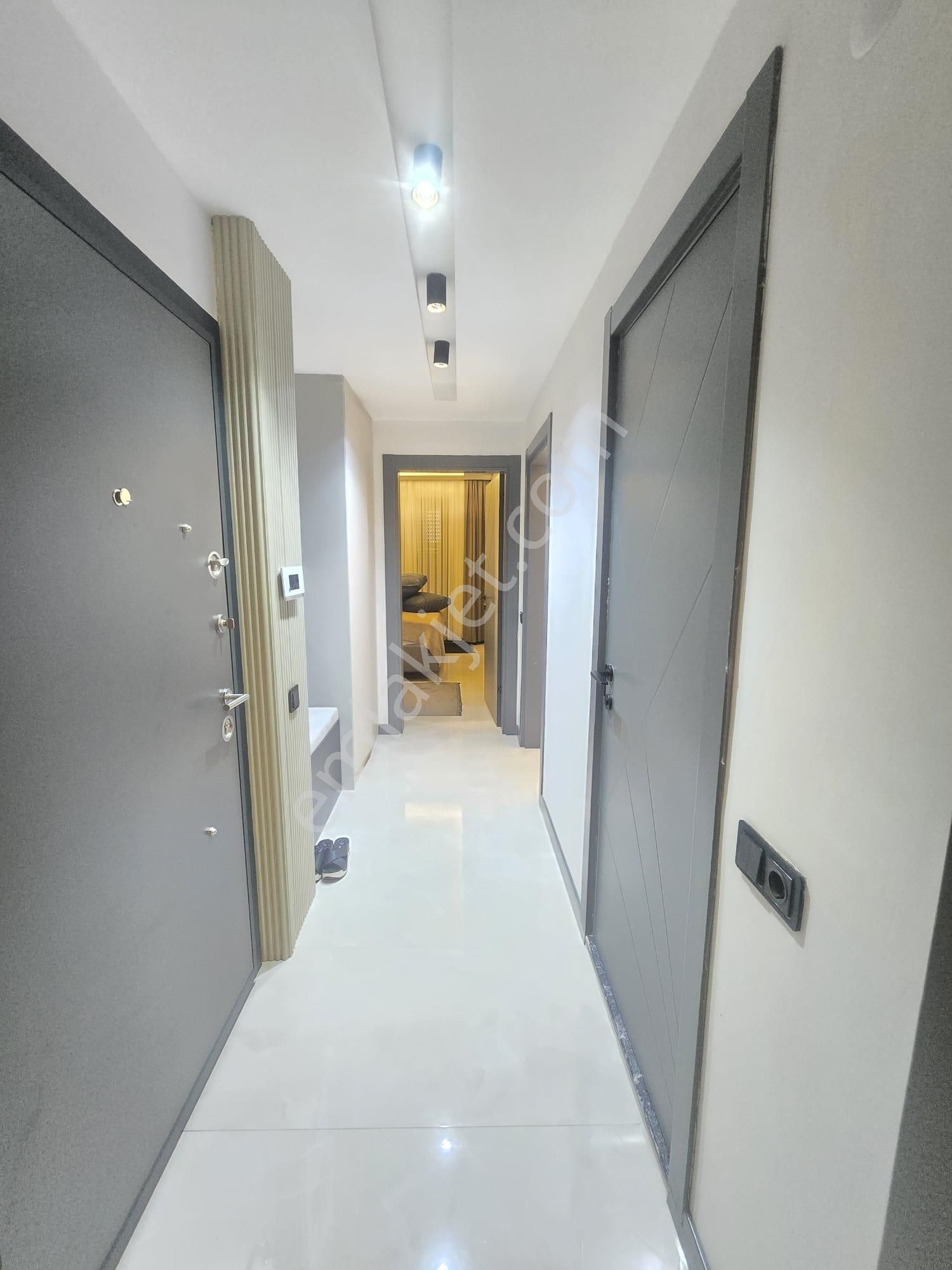 Davutlar Merkezde 2+1 Bahçe Katı Daire - Görsel 13