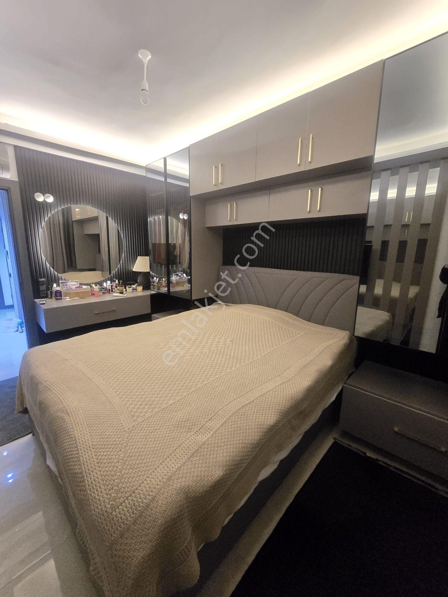 Davutlar Merkezde 2+1 Bahçe Katı Daire - Görsel 25