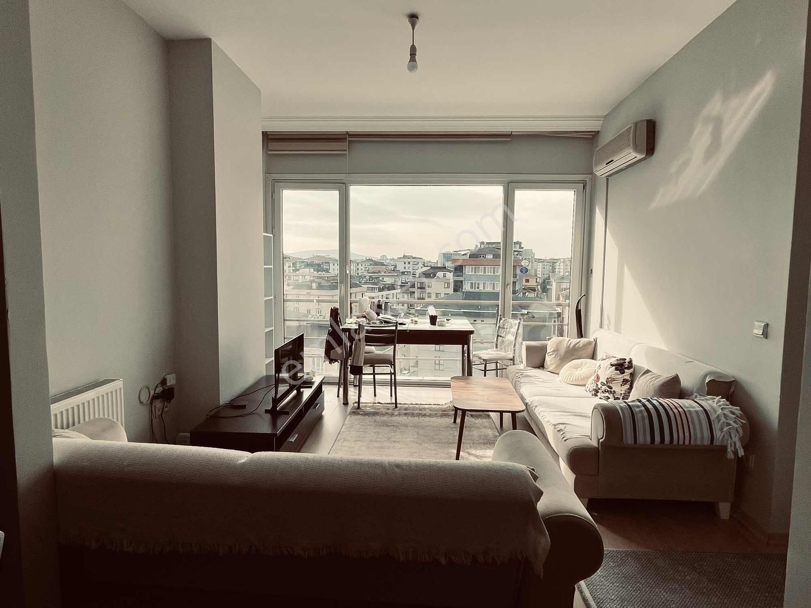 Çekmeköy Habitat Meydan'da Eşyalı Kiralık Arakat 1+1 Daire - Görsel 10