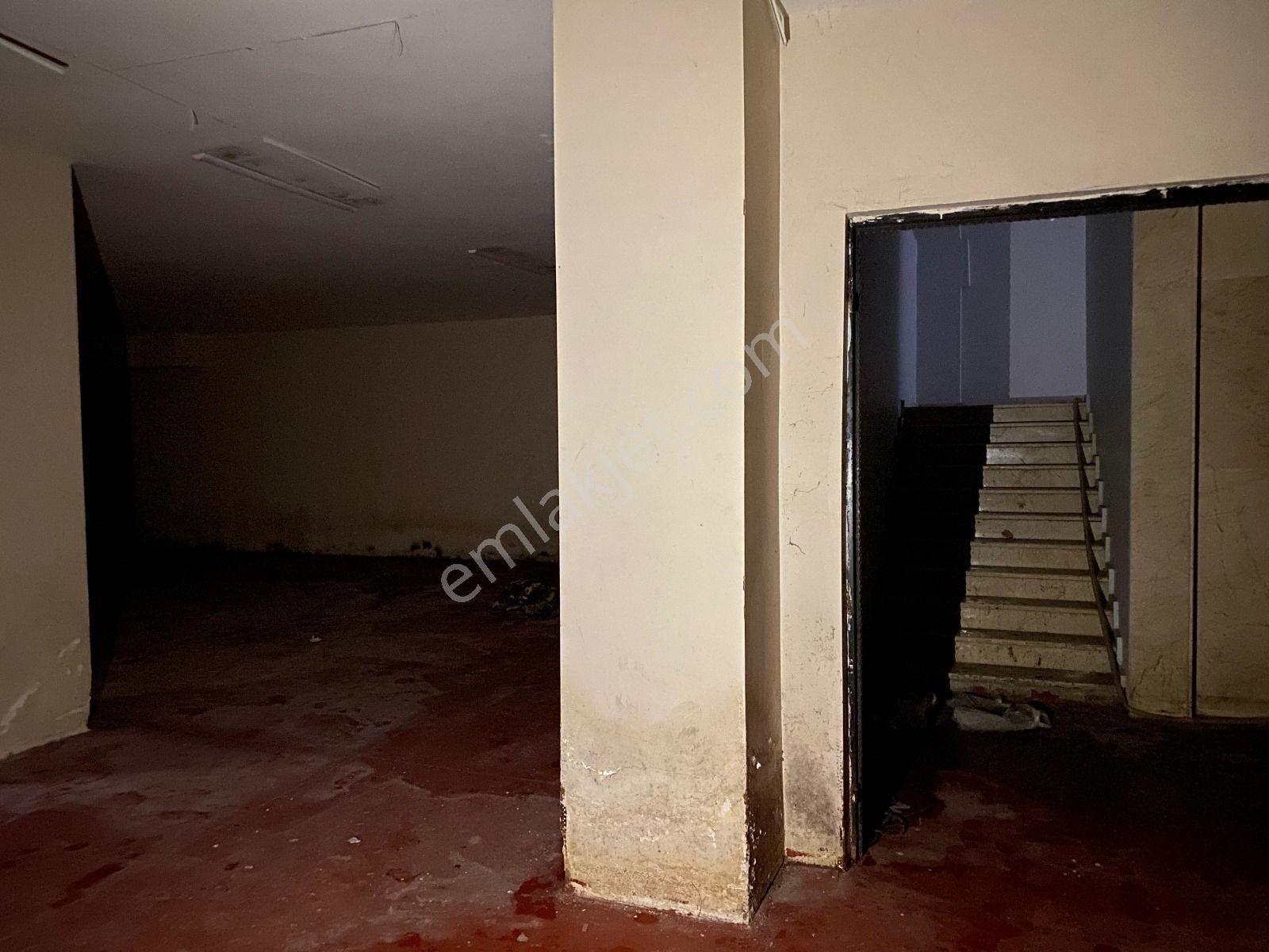 Realhouse Gayrimenkul'den Yıldırım Beyazıt Cad.kiralık 1700m2 - Görsel 20