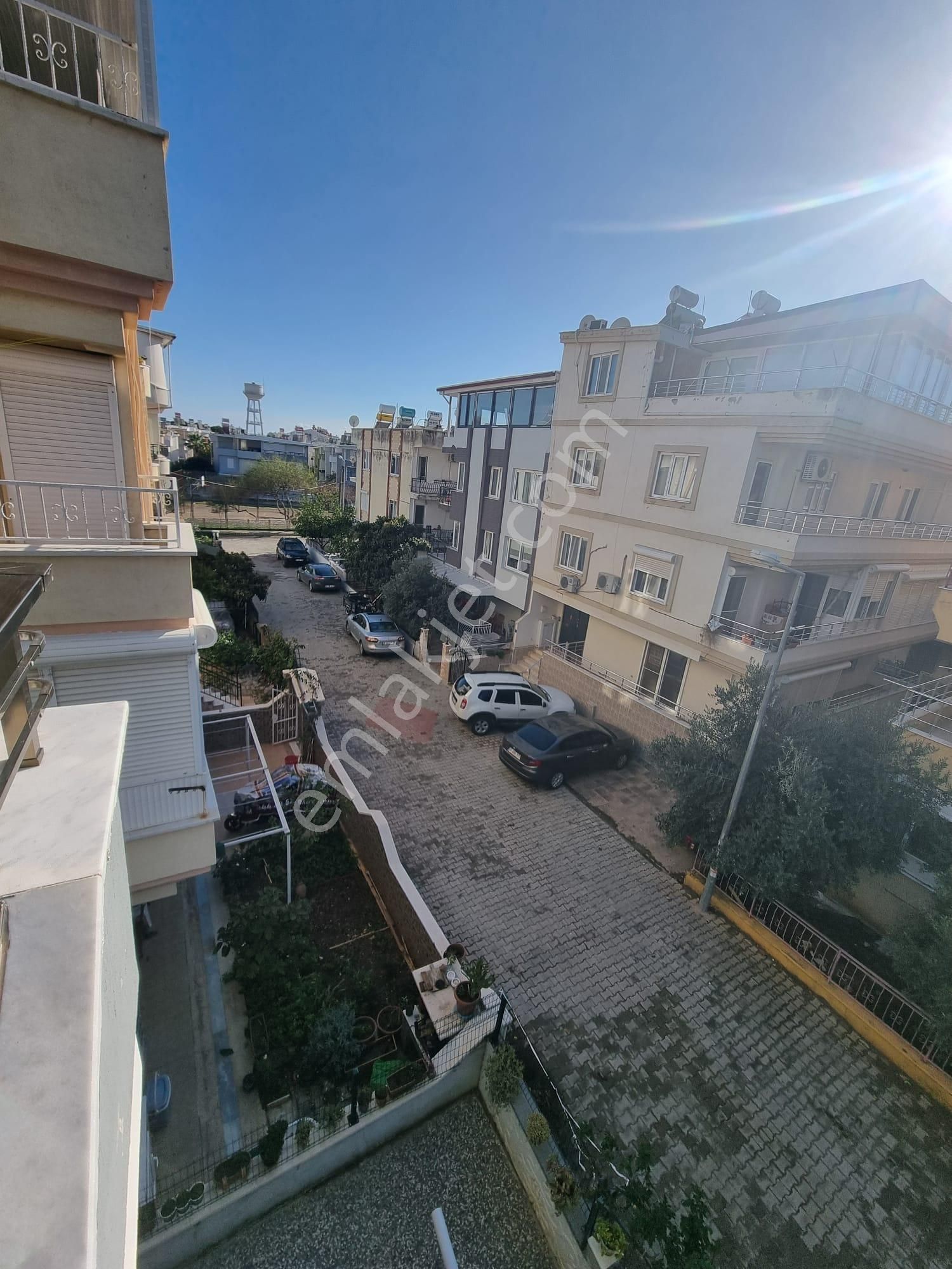 Efeler Mahallesi’ Nde Yeni Adliye Arkasında 2+1 Eyşalı İskanlı Daire Fiyat :5.600.000tl