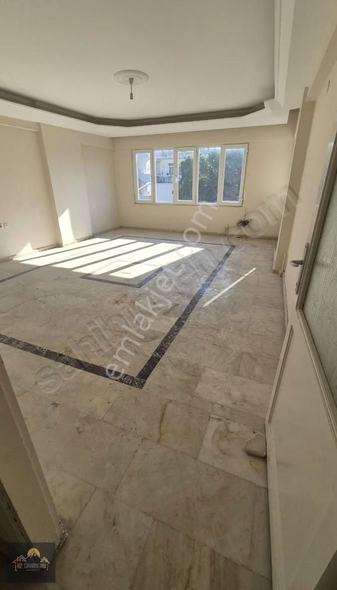 Kuşadası Merkezde Satılık 3oda 1 Salon Arakat Yatırımlık Daire - Görsel 10