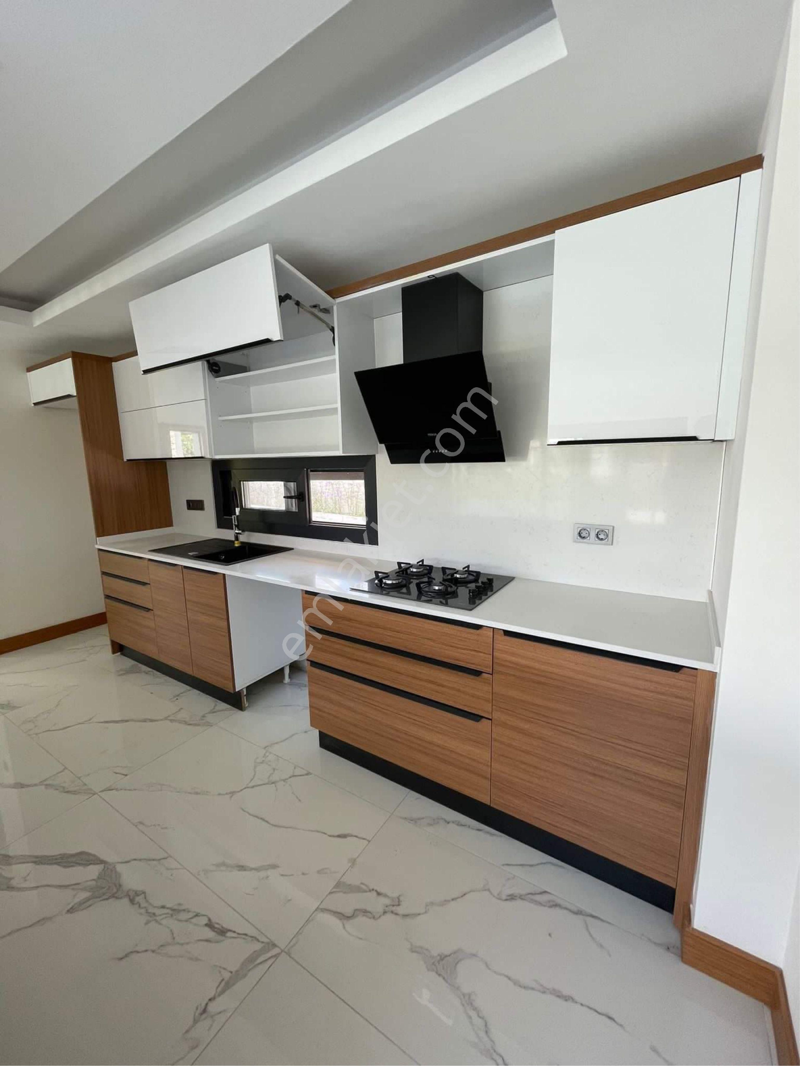 Kuşadası Karaovada Modern Tasarlanmış Müstakil Denize Yakın 3+1 Villalar - Görsel 12