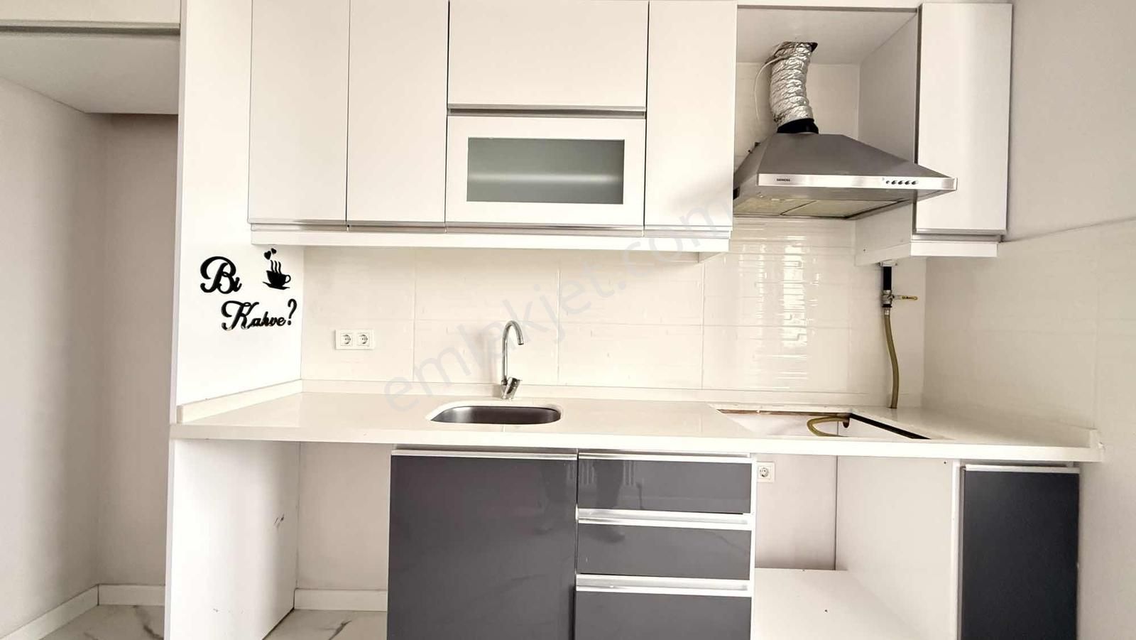 Kartal Cumhuriyet Mahallesi Kiralık 2+1 | Asansörlü | Balkonlu - Görsel 24