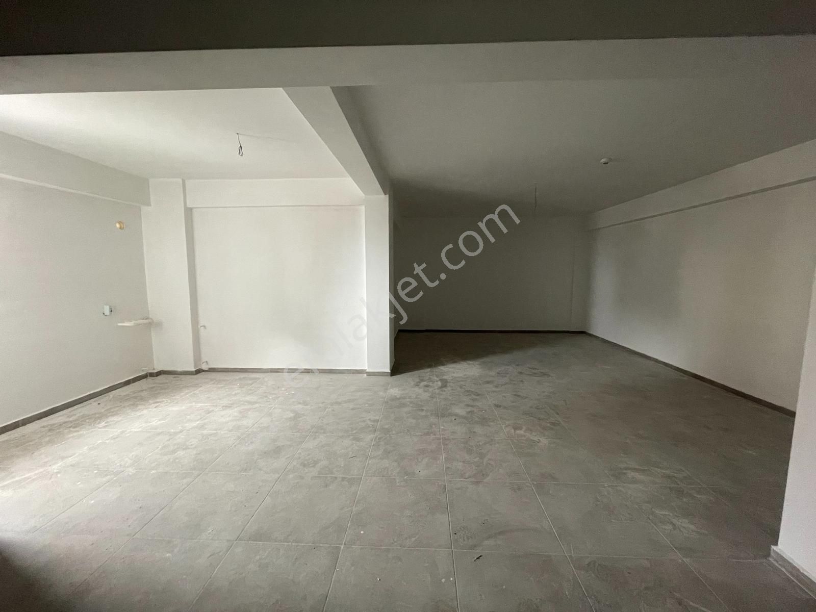 Atakent Mah. 19 Mayıs Bulvarına Cephe Satılık Dükkan! - Görsel 6