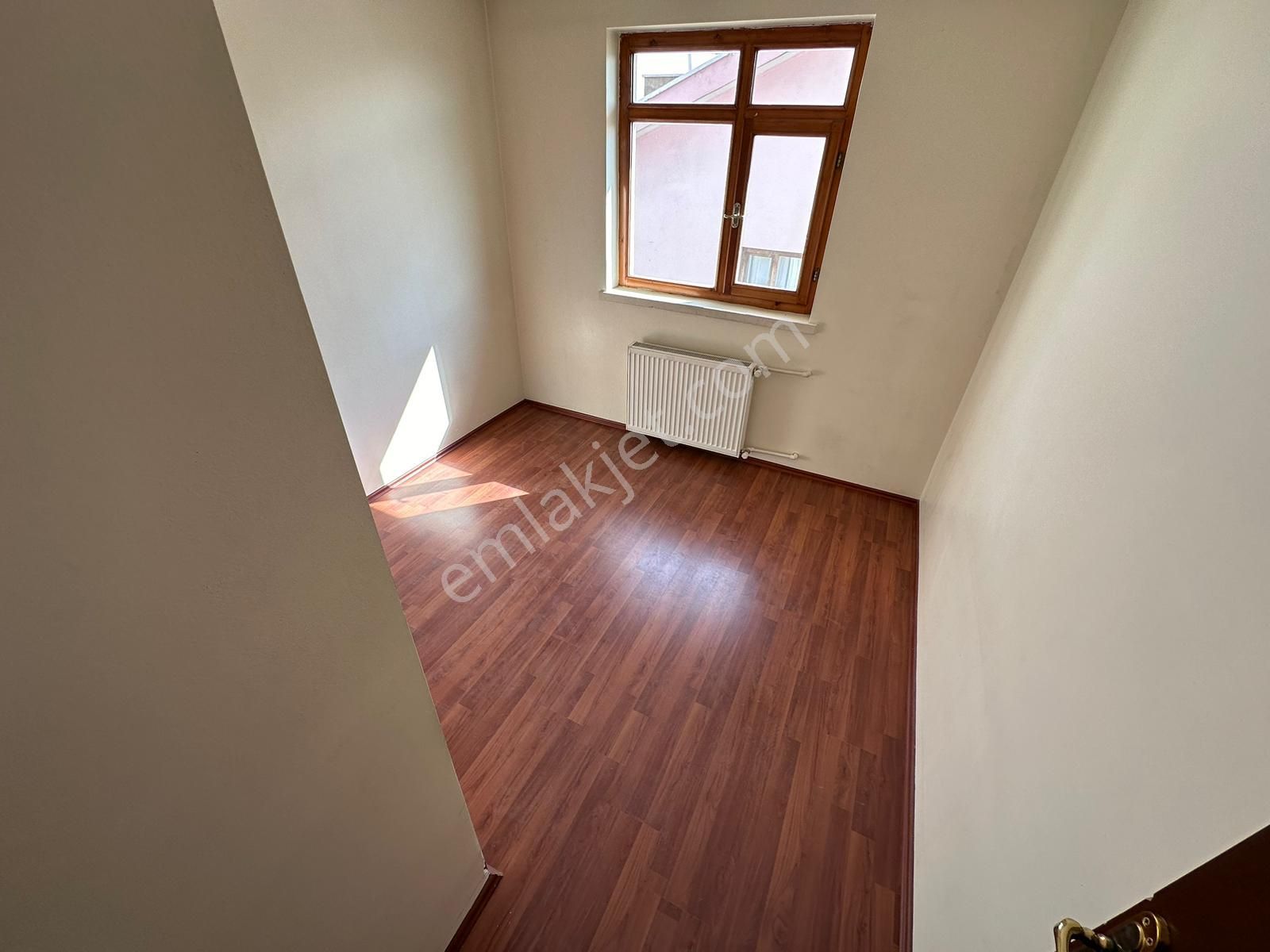 Çavdemden Bademlikte Kiralık 3+1 Üst Kat Boş Daire - Görsel 2