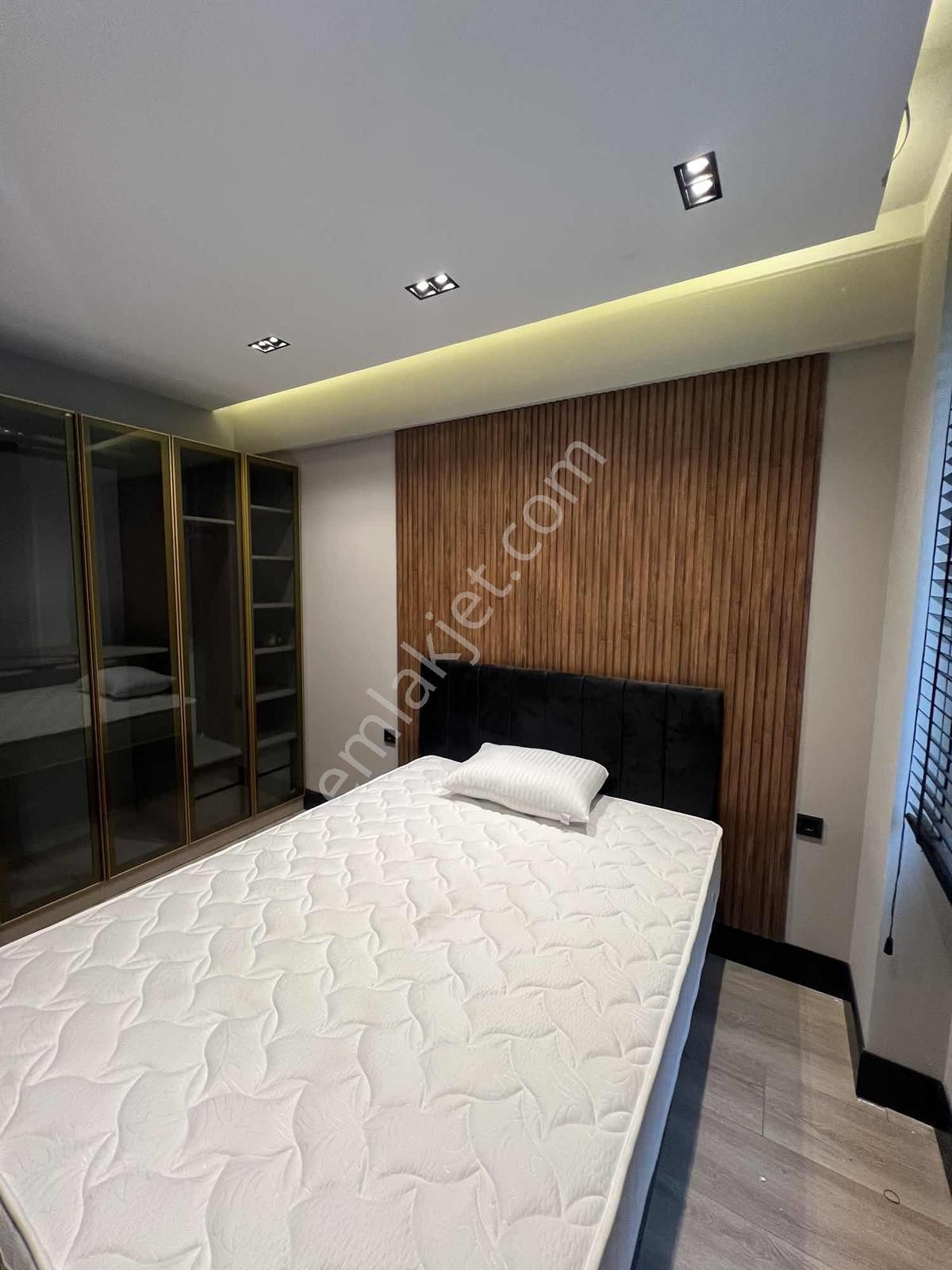 Çobanlı Ultra Lüks Dizayn Eşyalı 1+1 Bahçeli - Görsel 13