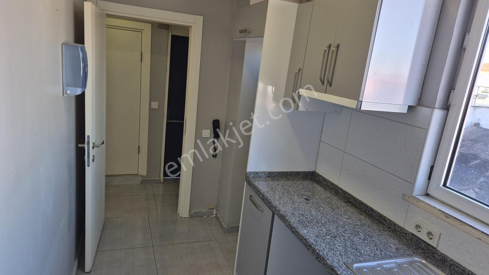 Ümraniye Alemdağ Trafiğe Kapalı Caddede 85 M² Ofis / Mağaza - Görsel 23