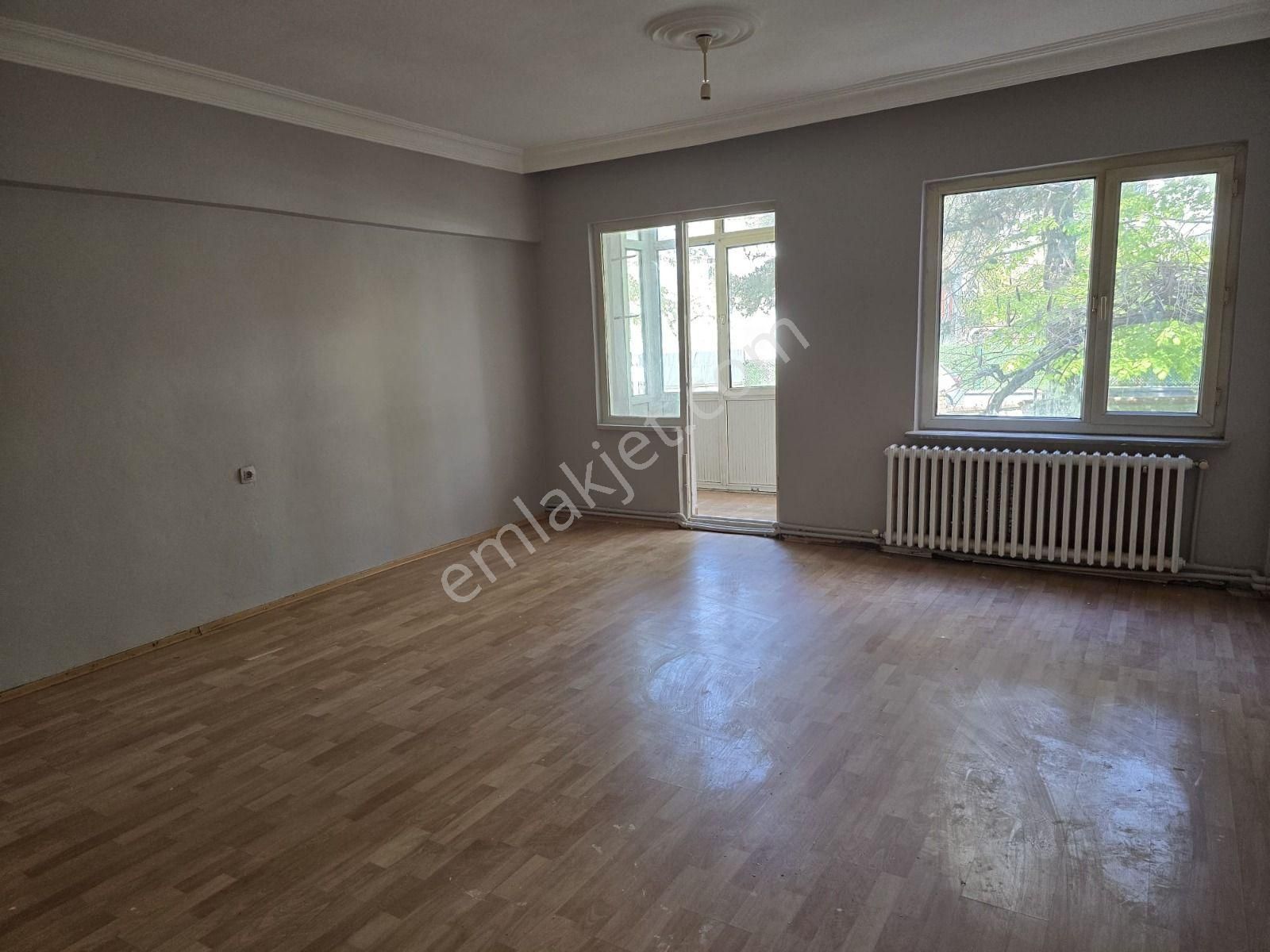 Çorlu-kazımiye Mah.alşahin Sitesinde Satılık 3+1 Daire - Görsel 2