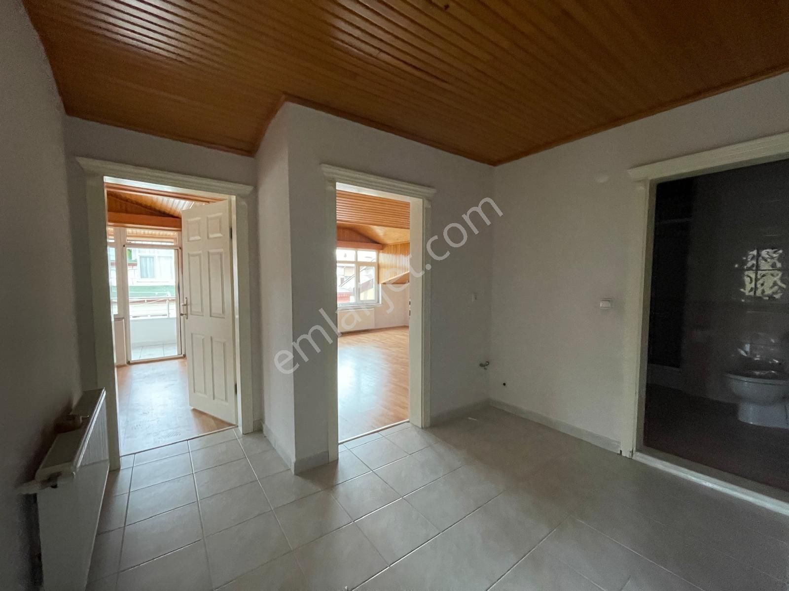 Akyazı Kiralık Daire Çatı Katı - Görsel 4