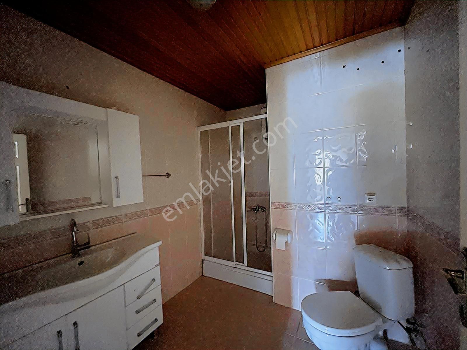 Akyazı Kiralık Daire Çatı Katı - Görsel 10